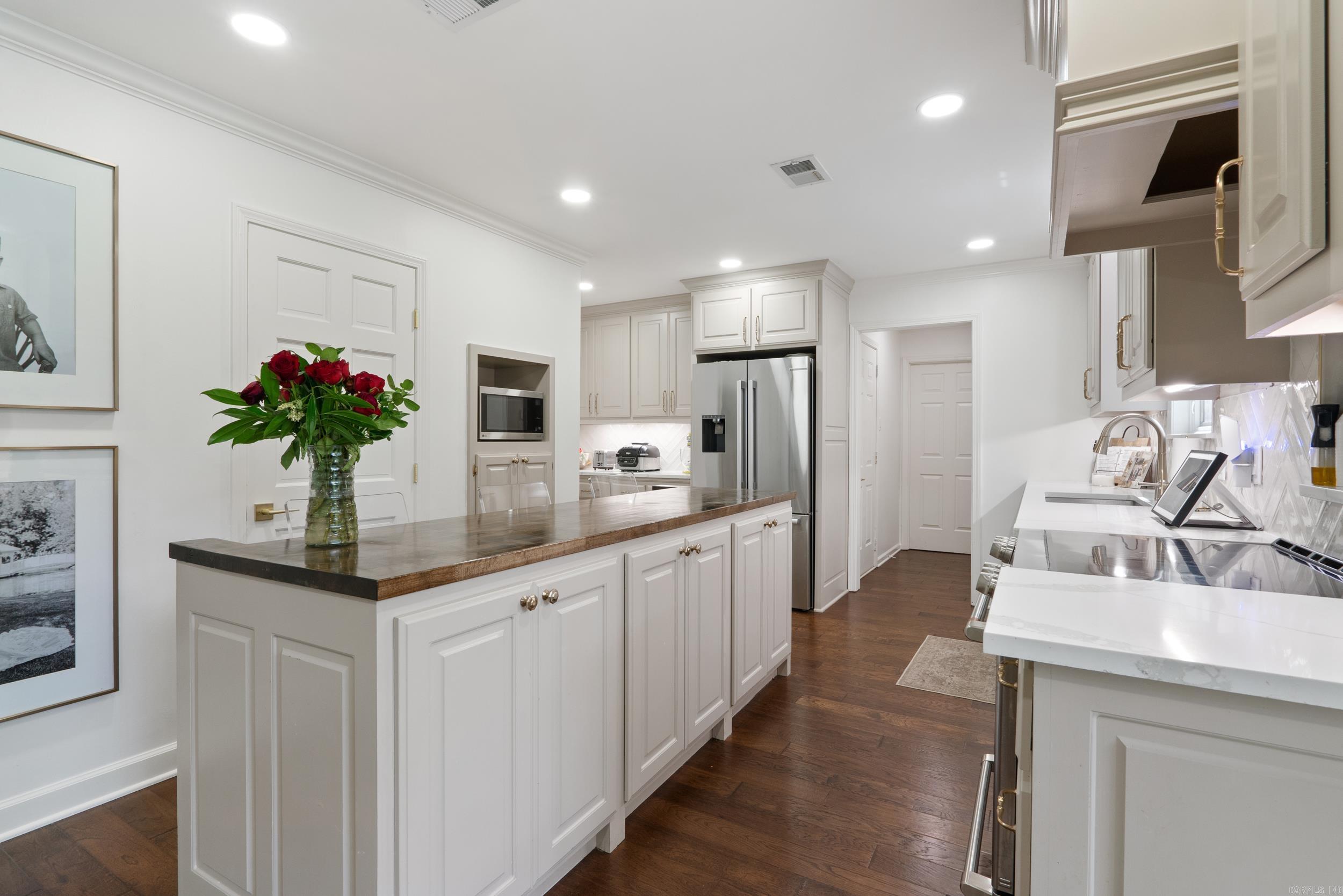 JEFFERSON PLACE - Residential