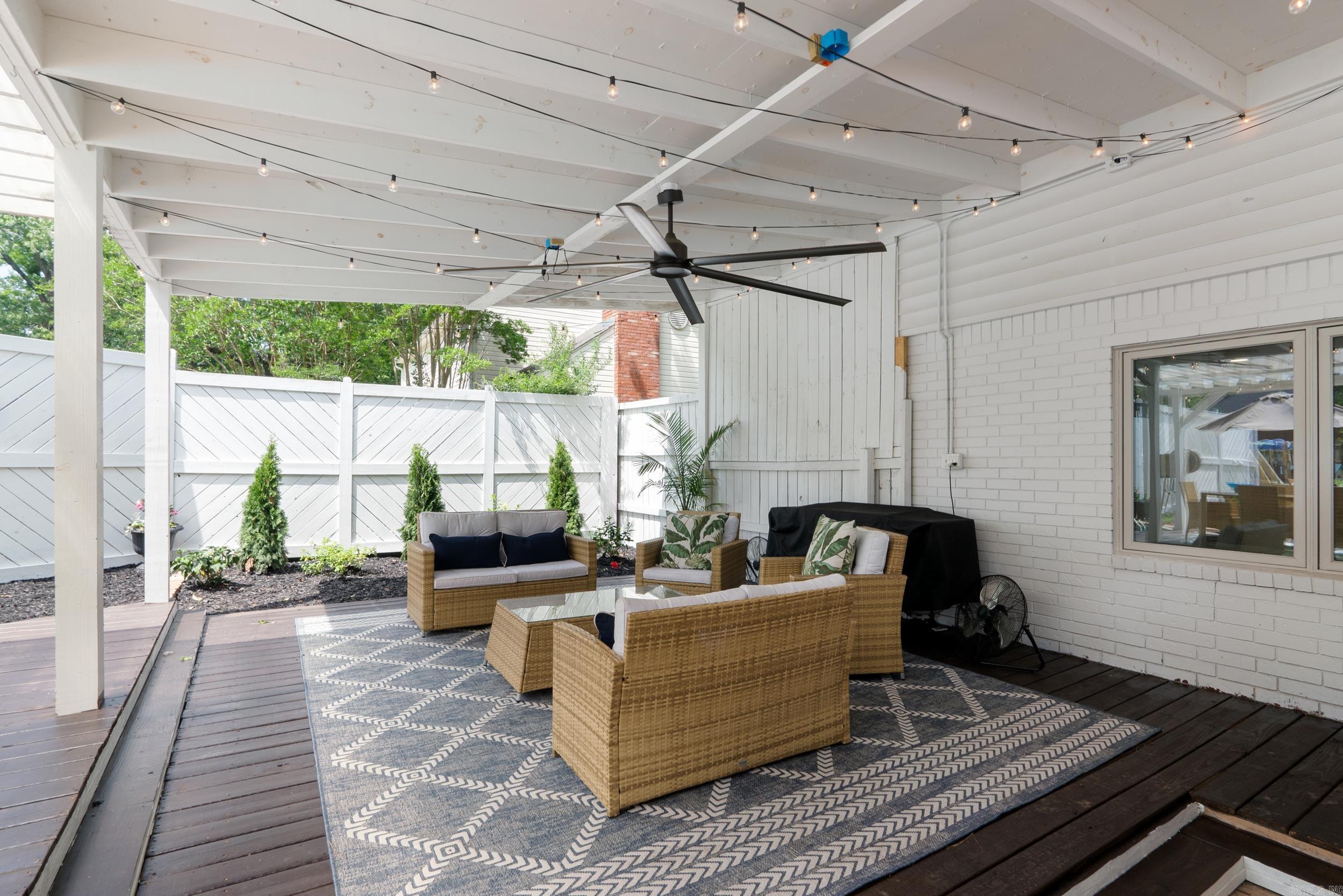 JEFFERSON PLACE - Residential