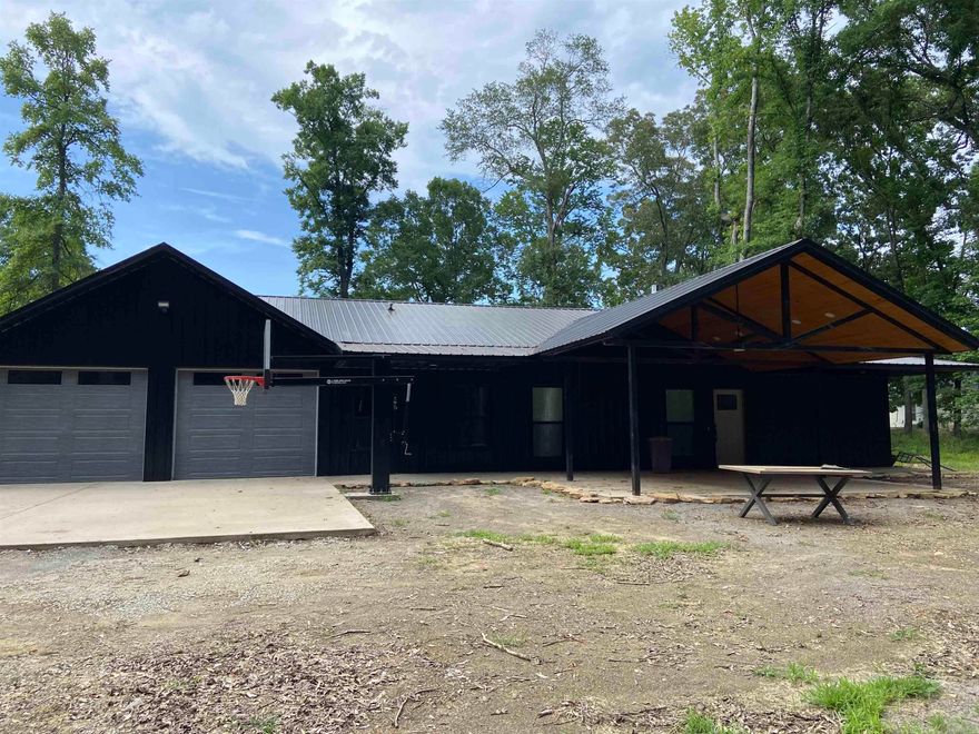 Check out this like new construction. This custom built home on over 8 acres has a huge open floor plan with an inviting kitchen and living room combo. The quartz countertops with stainless steel appliances flow perfectly with the style of the home. The master suite has a beautiful dual head shower with a double vanity. A massive 2 car garage with a saferoom for when the arkansas weather gets rough. The acreage provides an abundance of wildlife including big arkansas deer and squirrels among other species. Come take a look, you wont regret it.