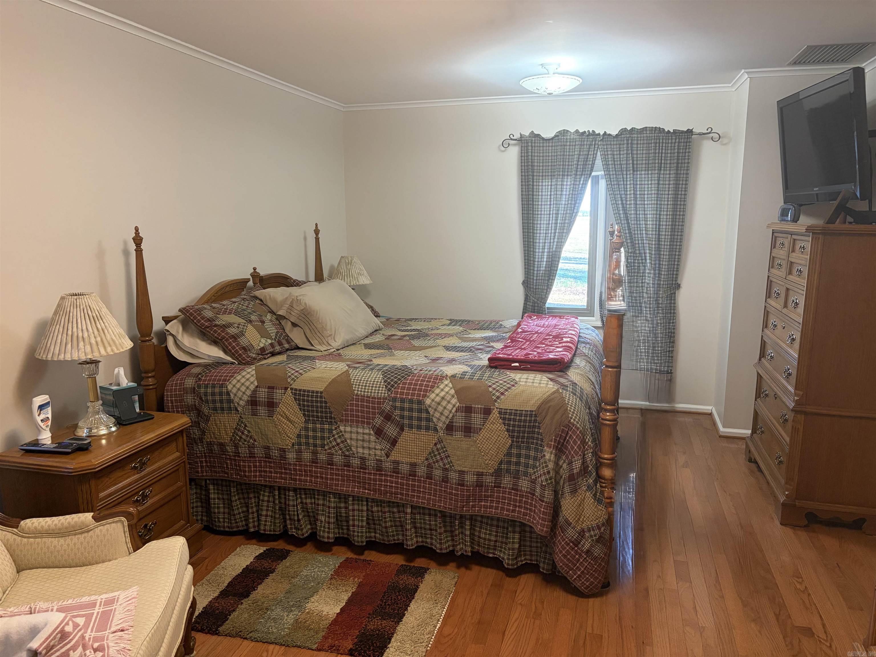 HICKORY RIDGE - Residential