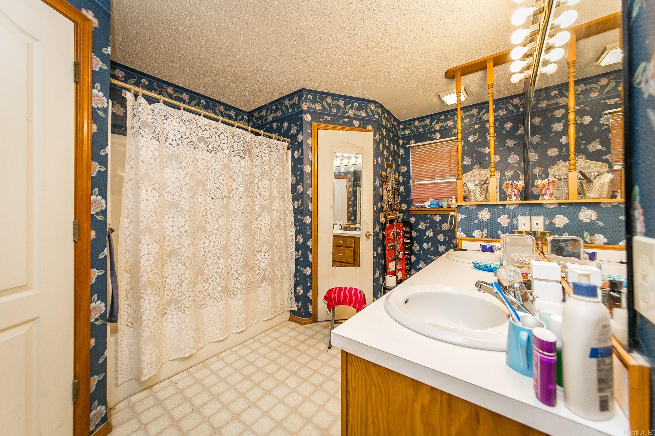 Indian Meadows - Residential