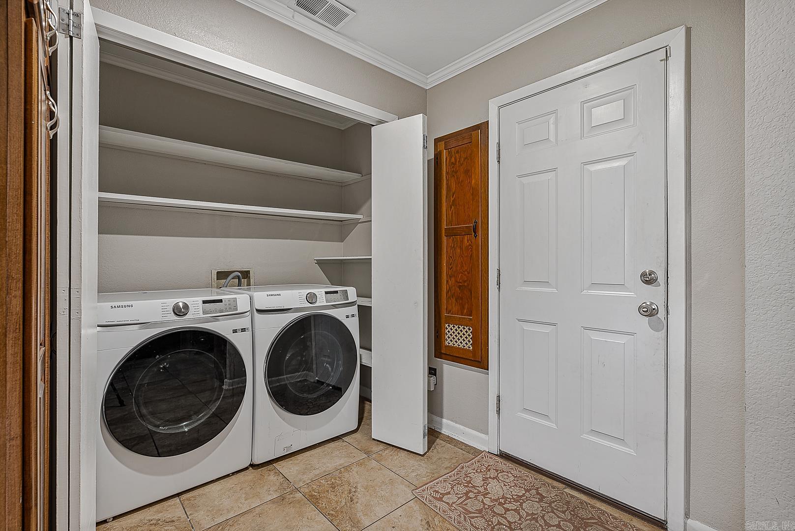 WOODLAND PARK - Residential