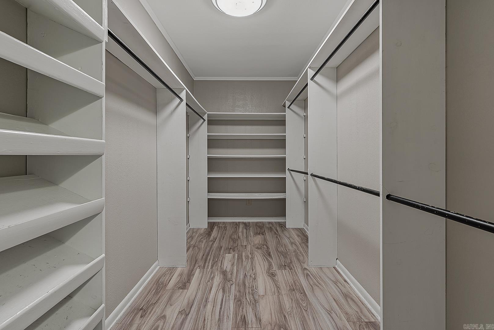 WOODLAND PARK - Residential