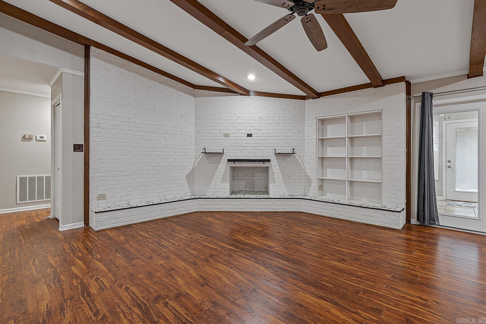 WOODLAND PARK - Residential