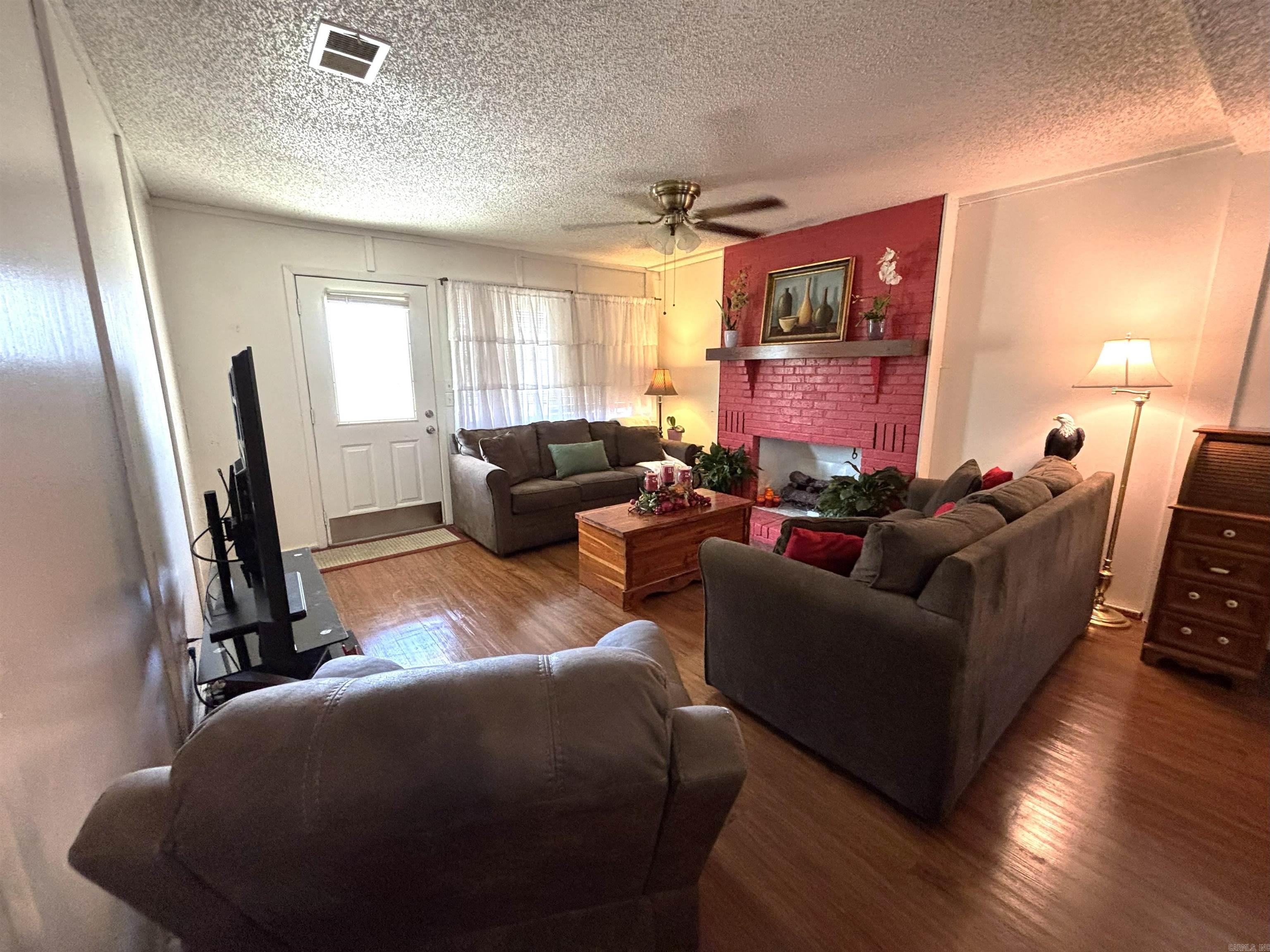 I BLOCK - Residential