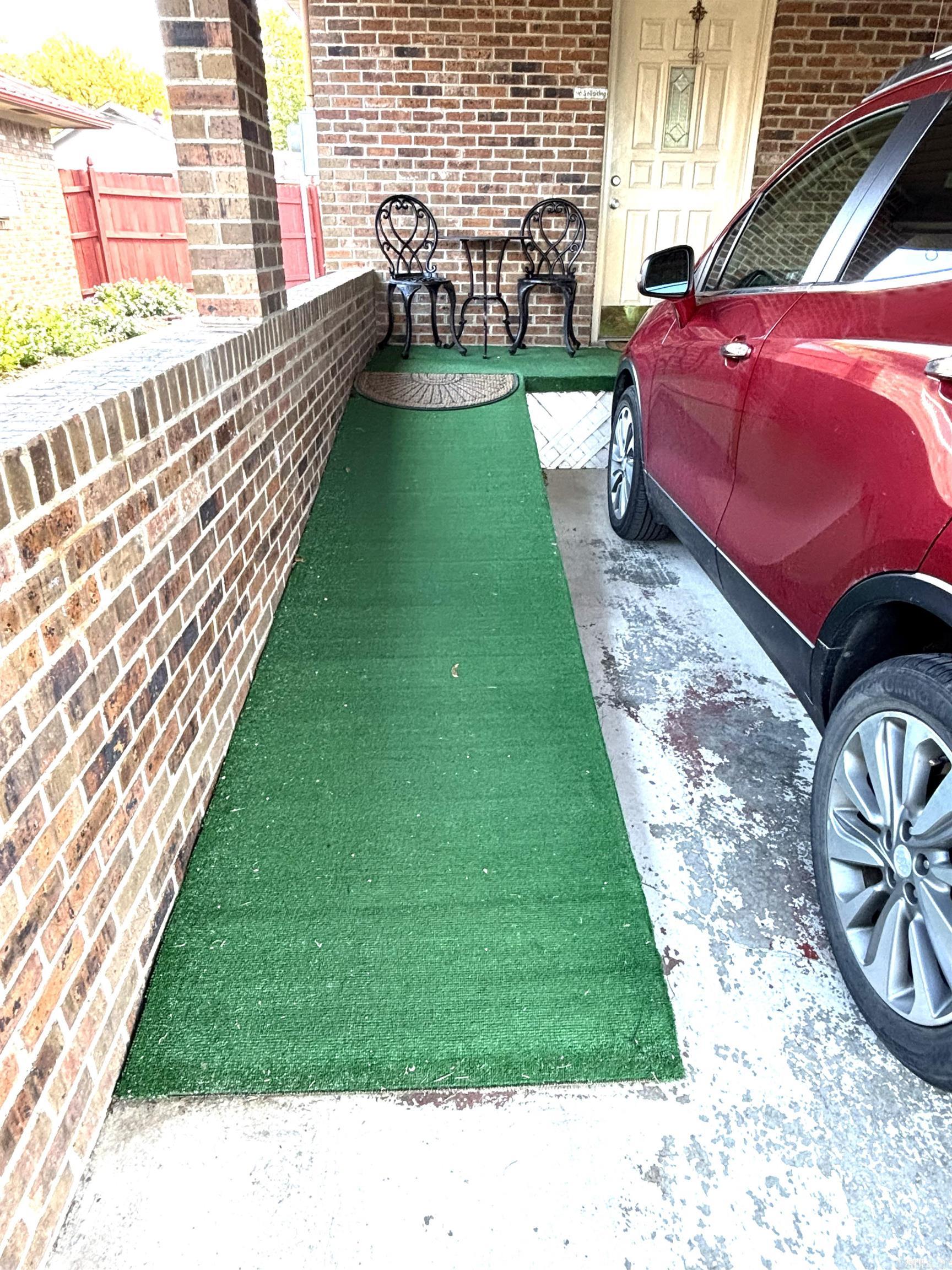 I BLOCK - Residential