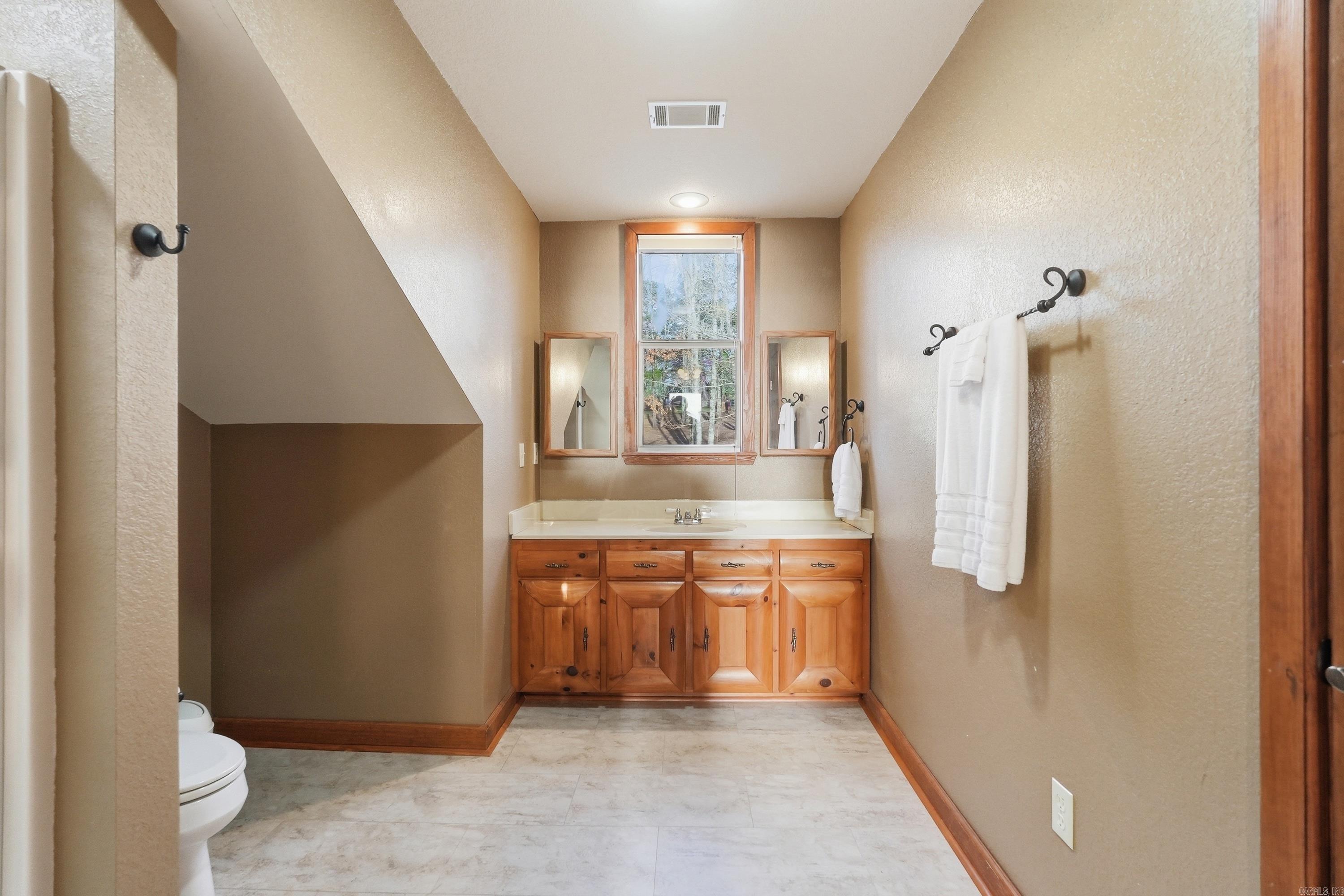 Watersedge Estates - Residential