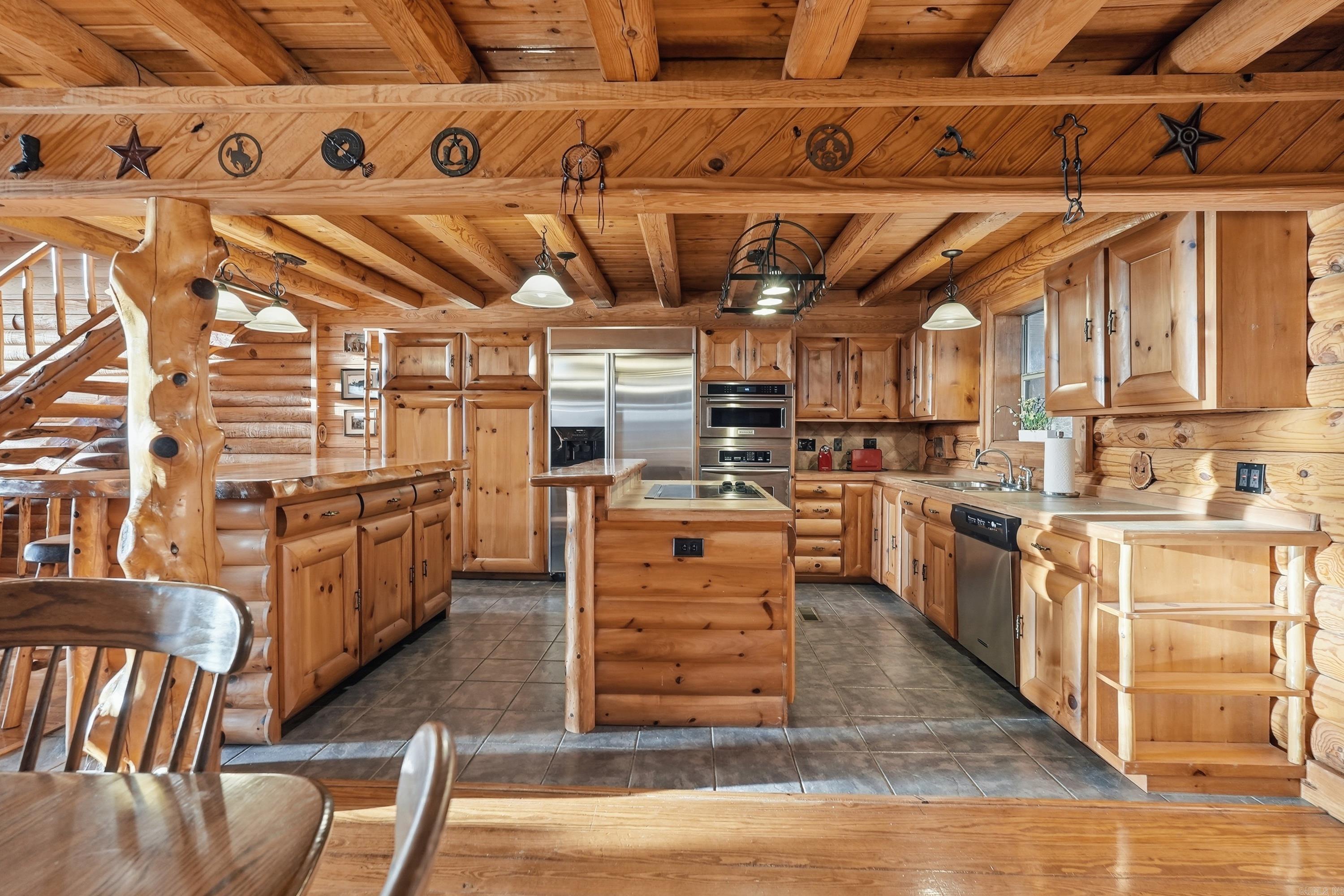 Watersedge Estates - Residential