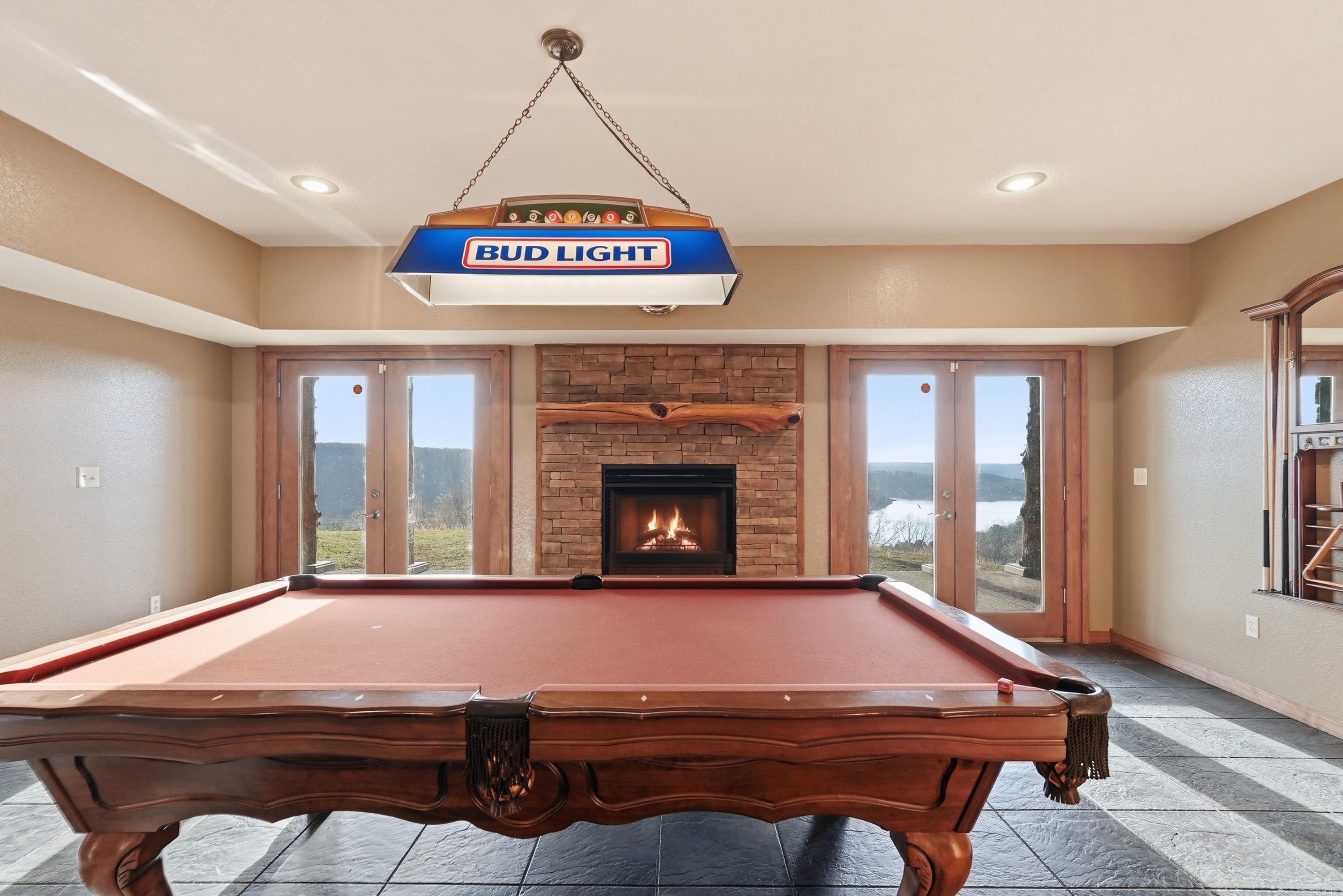 Watersedge Estates - Residential