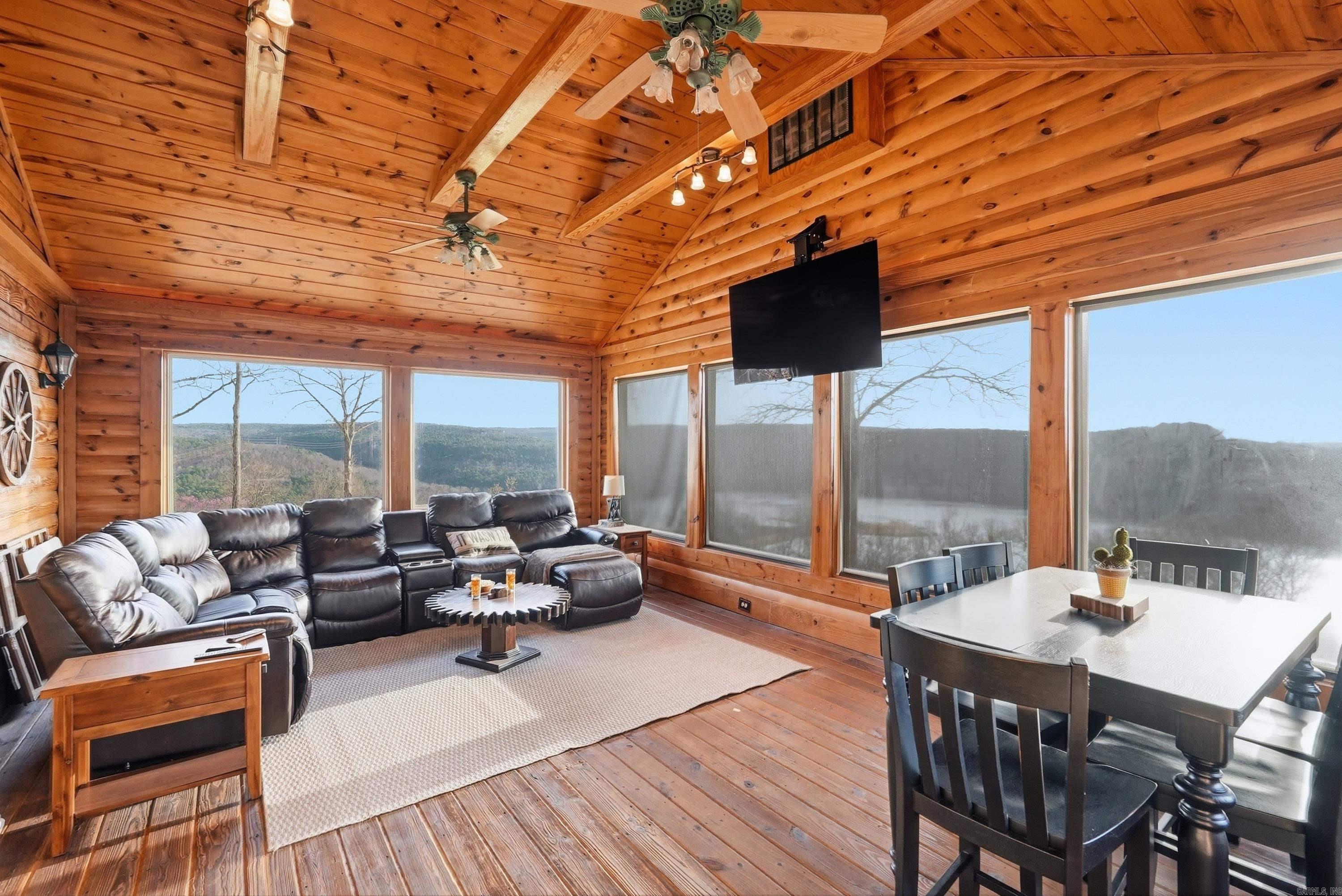 Watersedge Estates - Residential