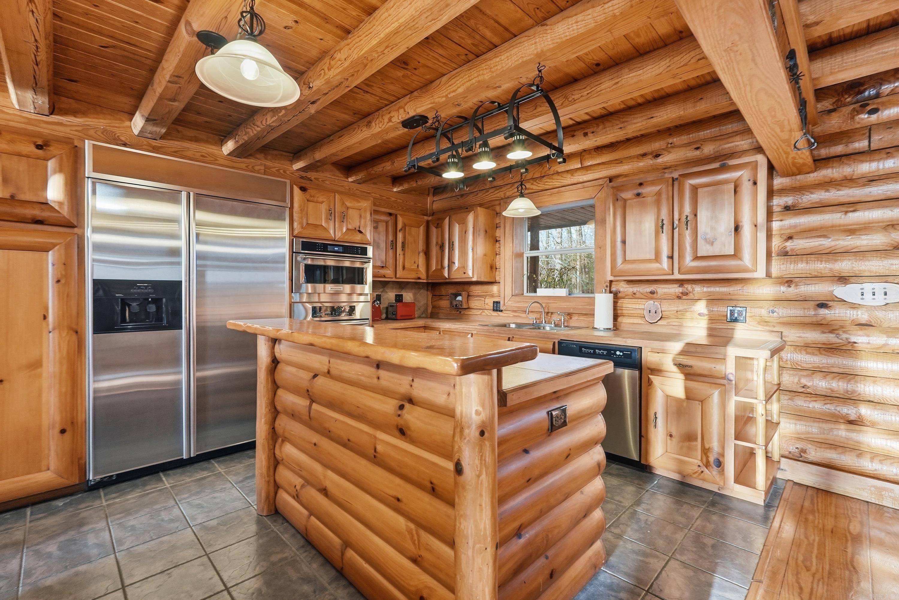 Watersedge Estates - Residential