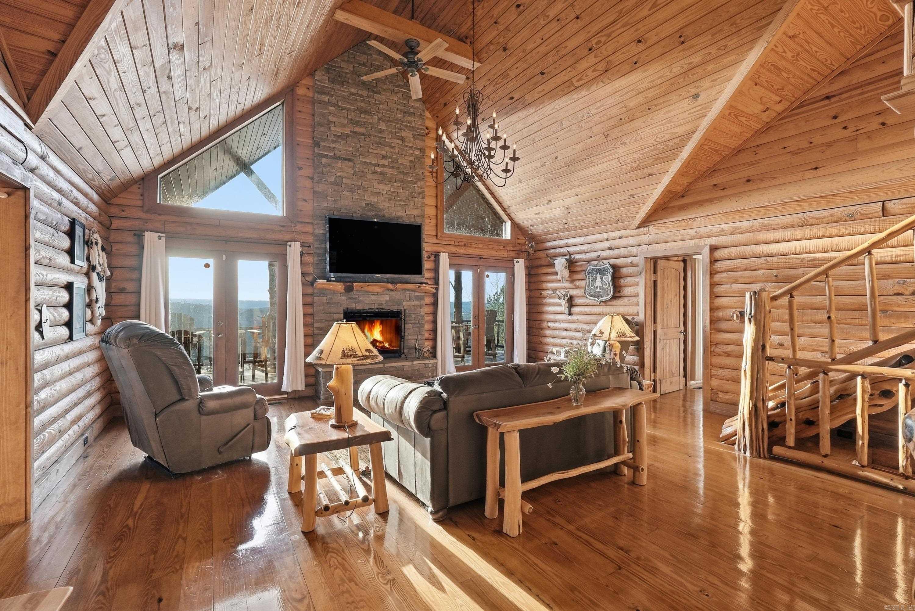 Watersedge Estates - Residential