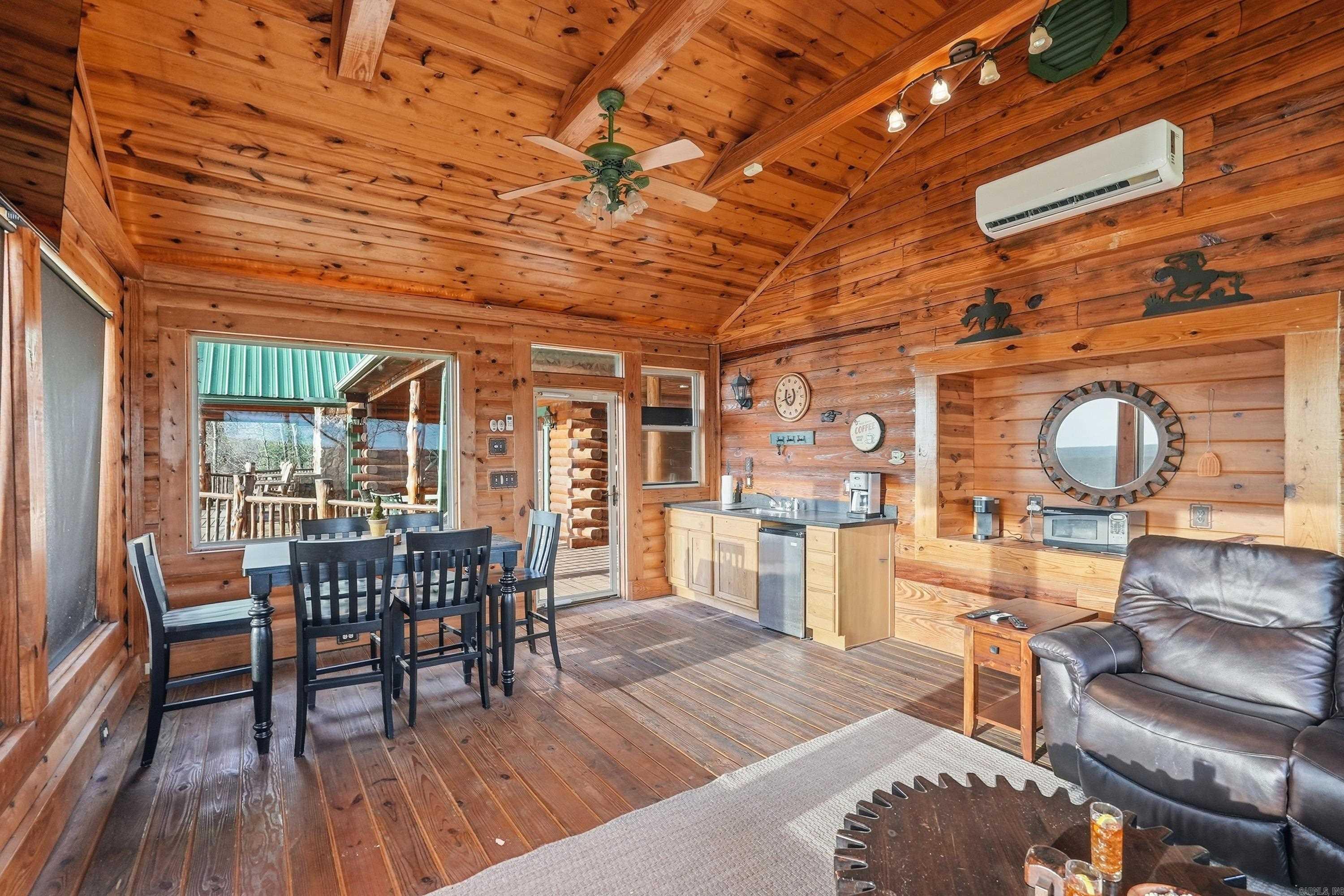 Watersedge Estates - Residential