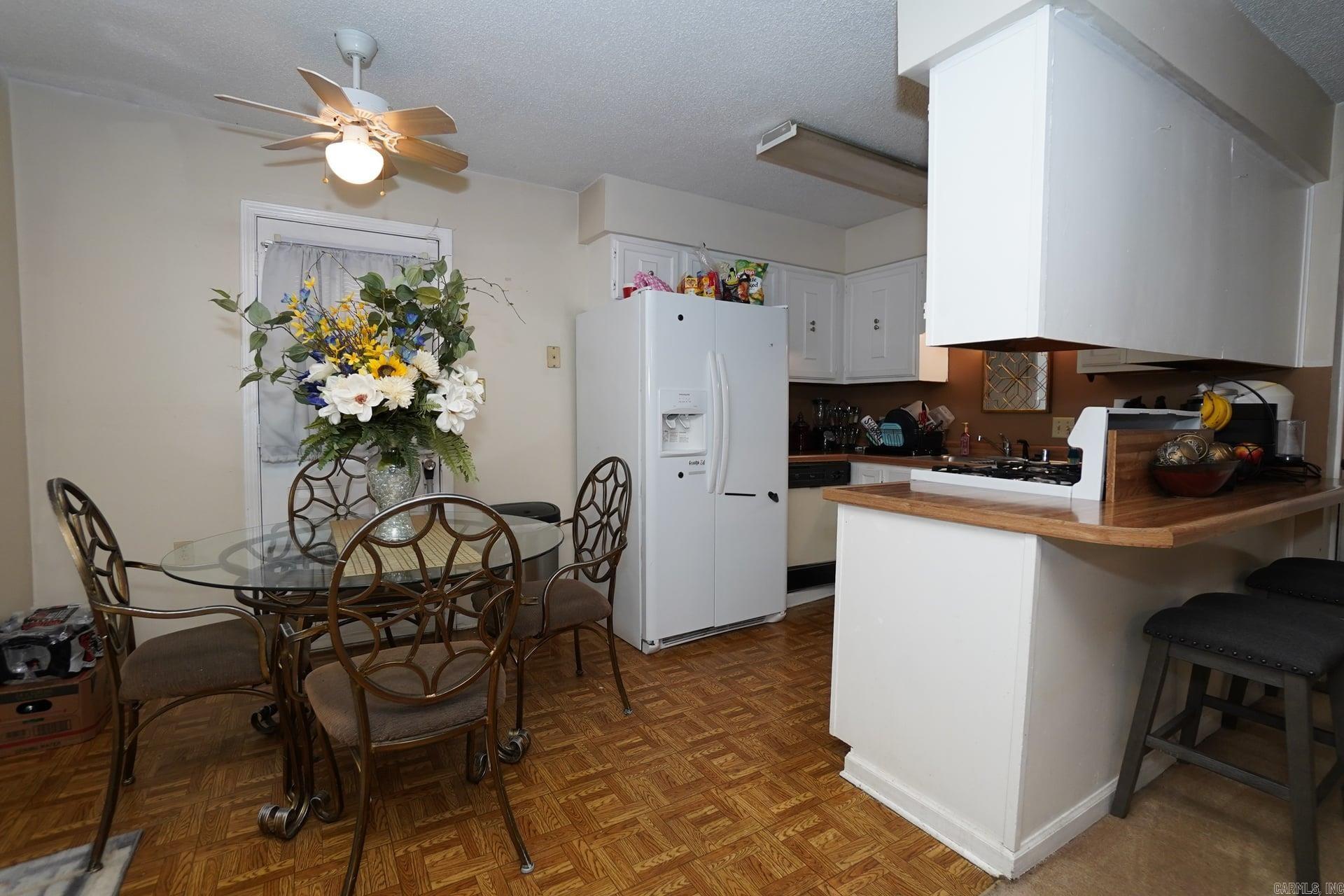 Singleton Ridge - Residential