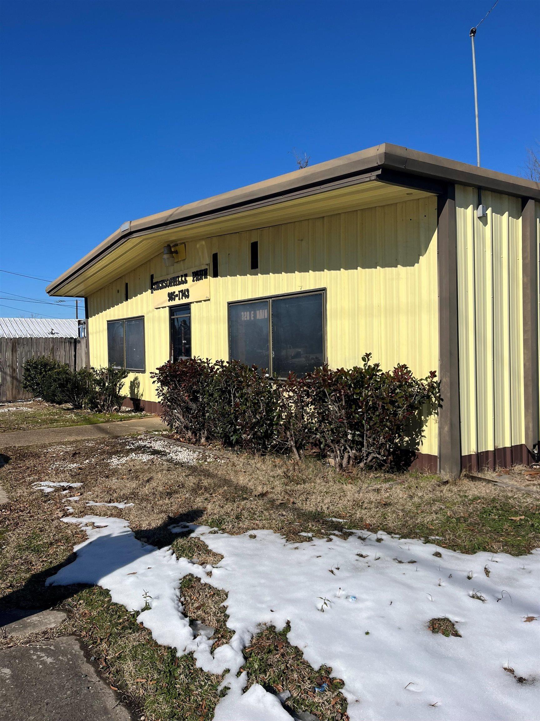 Jacksonville - Commercial Sale