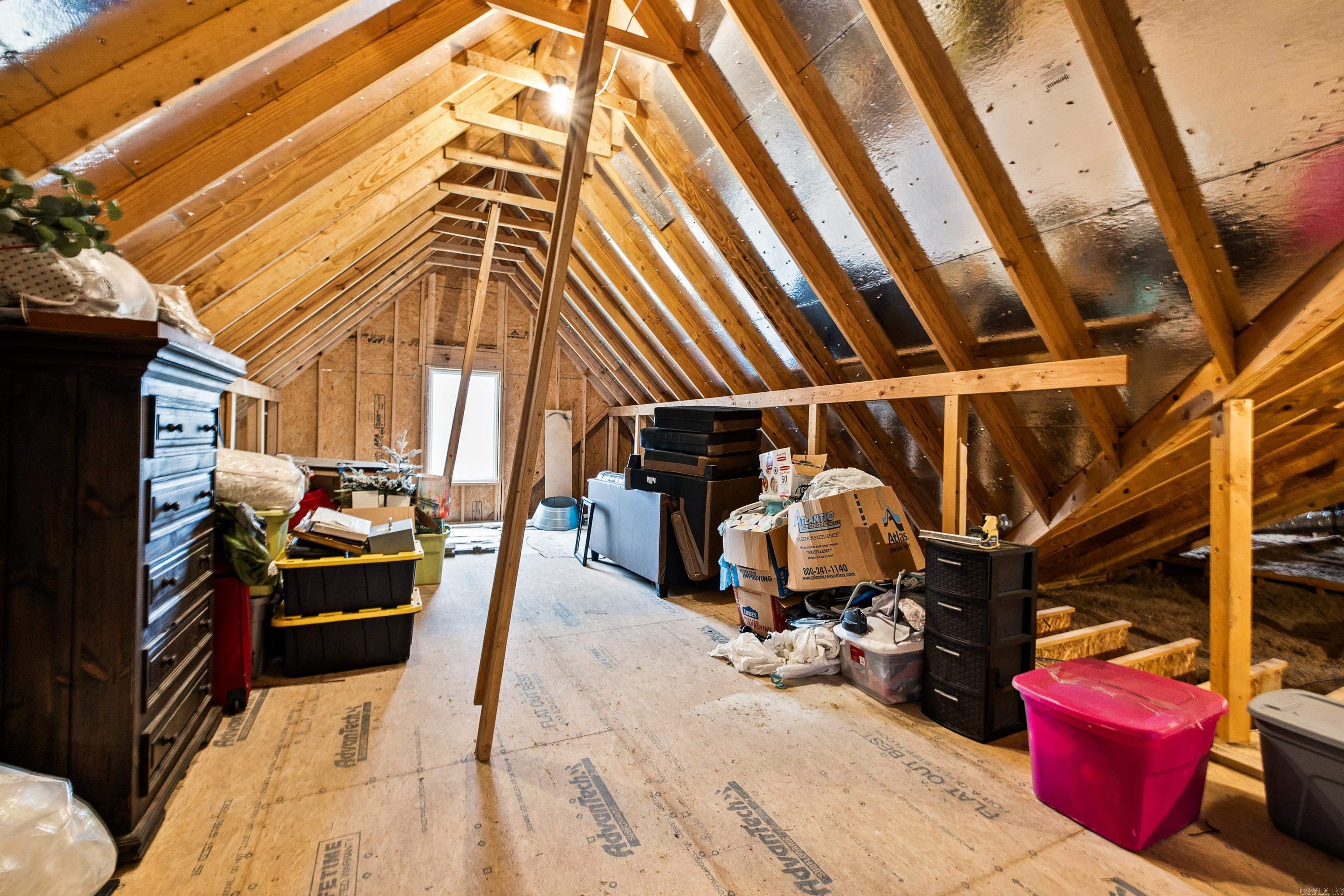 SPRINGDALE MANOR - Residential