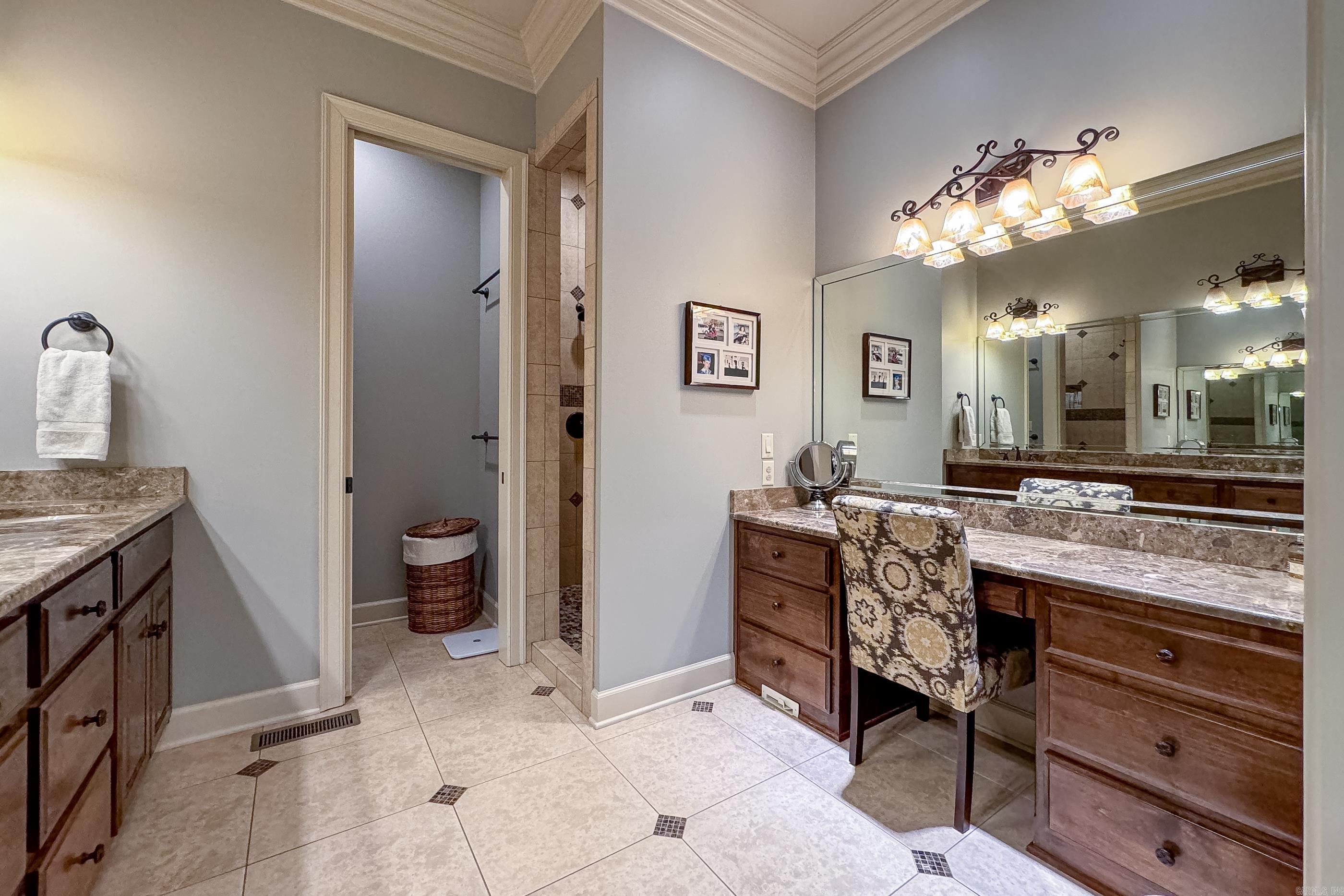 CHENAL VALLEY DEAUVILLE PLACE - Residential