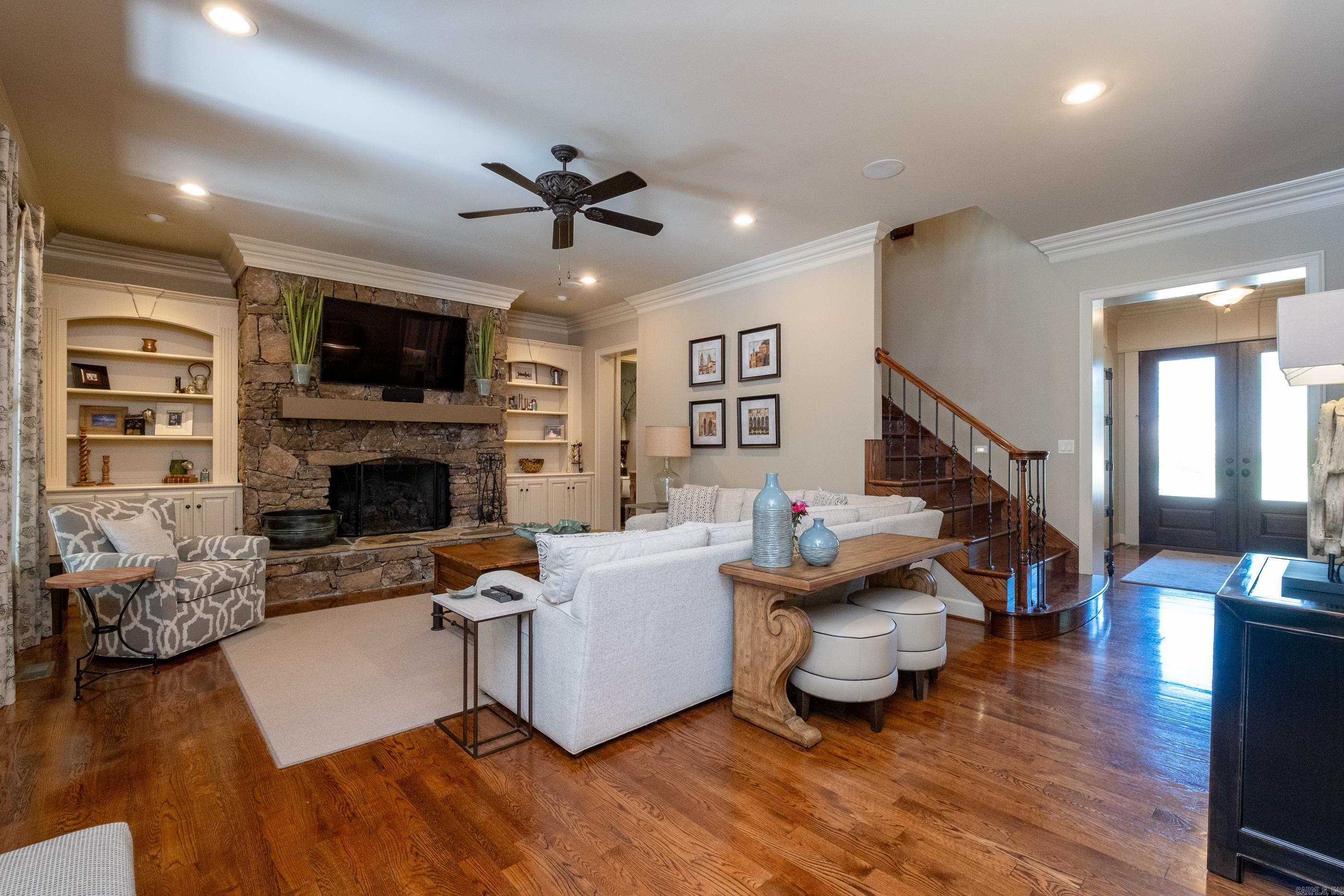 CHENAL VALLEY DEAUVILLE PLACE - Residential