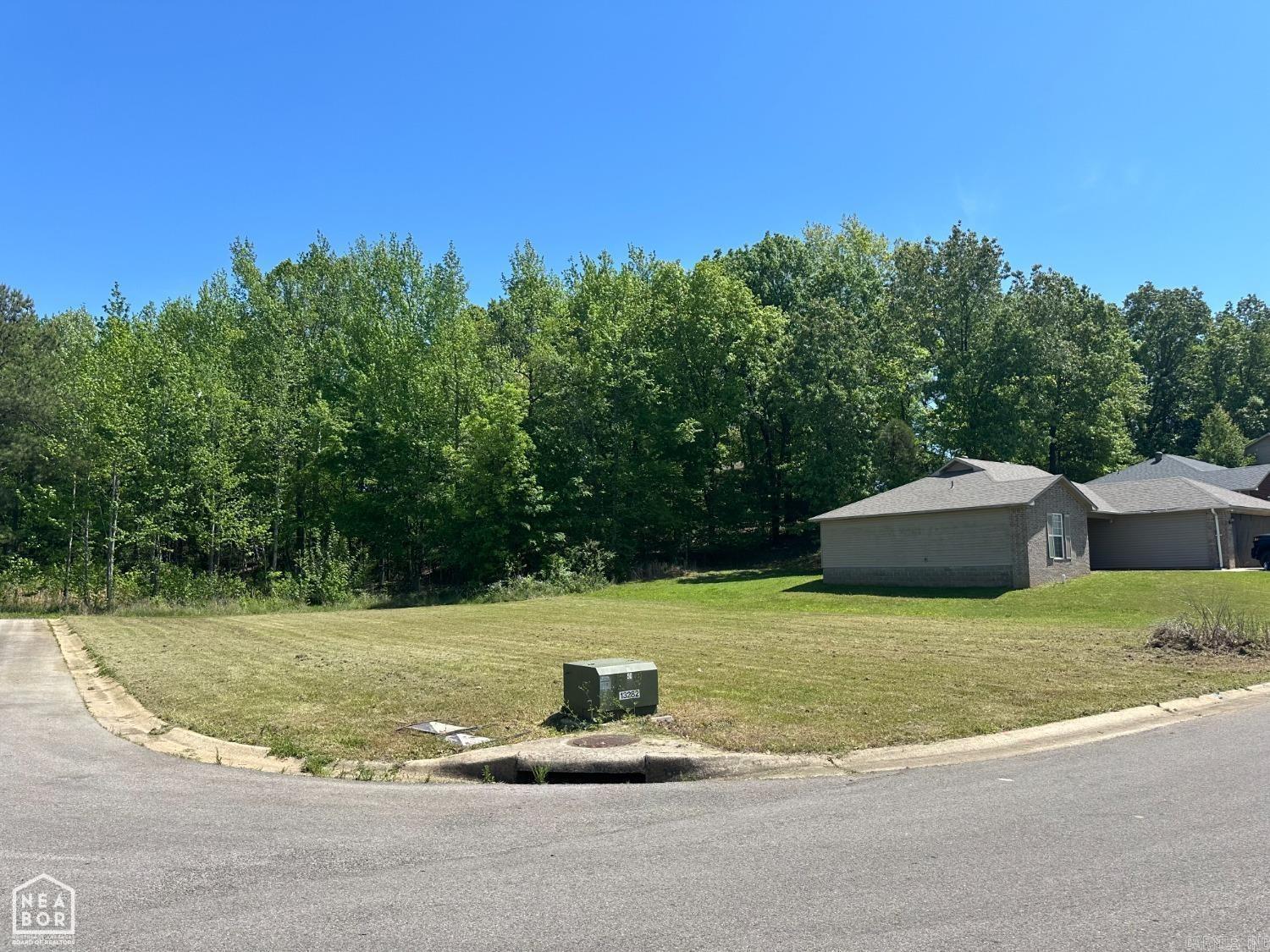 Woodridge - Land
