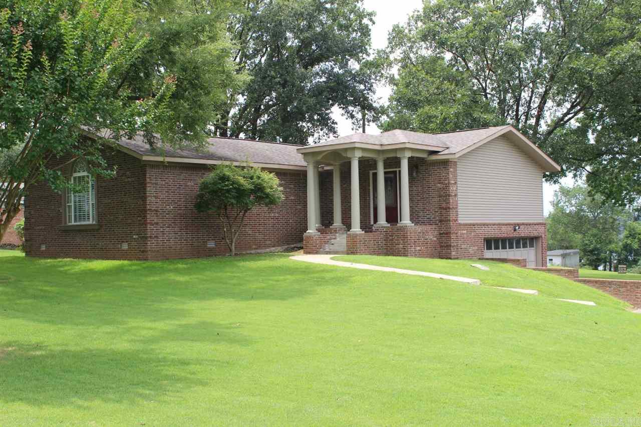 Lakefront home in one of the finest subdivisions in town! Completely updated in a/b '07, effective age of this immaculate home is a/b 10 years old! With some of the best sunset views on the lake, main level includes kitchen, living, dining & master - stainless appliances & island w/ breakfast bar, master w/ cathedral ceilings, bath w/ large walk-in closet, jet tub, double vanity & walk-in shower. Kitchen opens to huge covered deck! Downstairs has 2 bedrooms, full bath & 2nd large living area w/ lake views! Photos were taken in 2015, updated photos will be posted as soon as they can be taken!