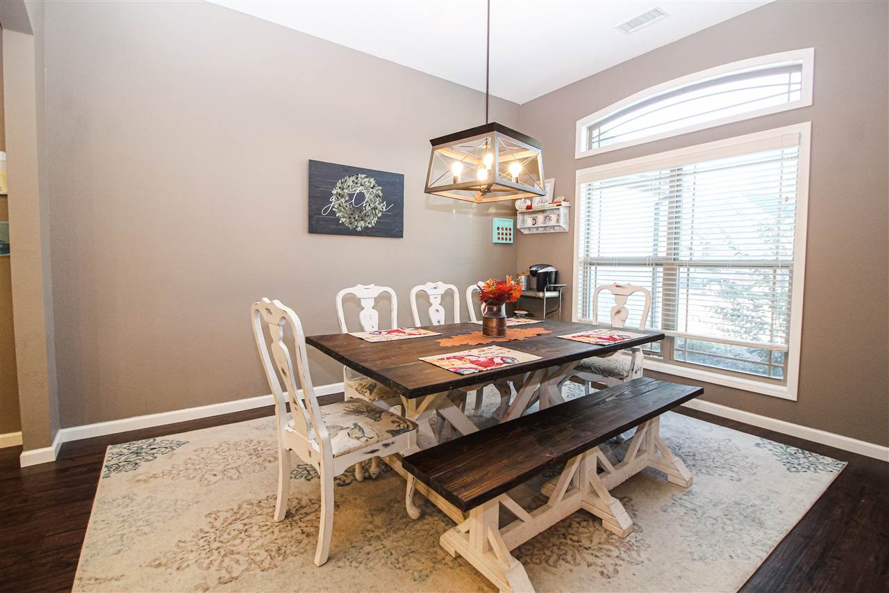 Register Estates III - Residential