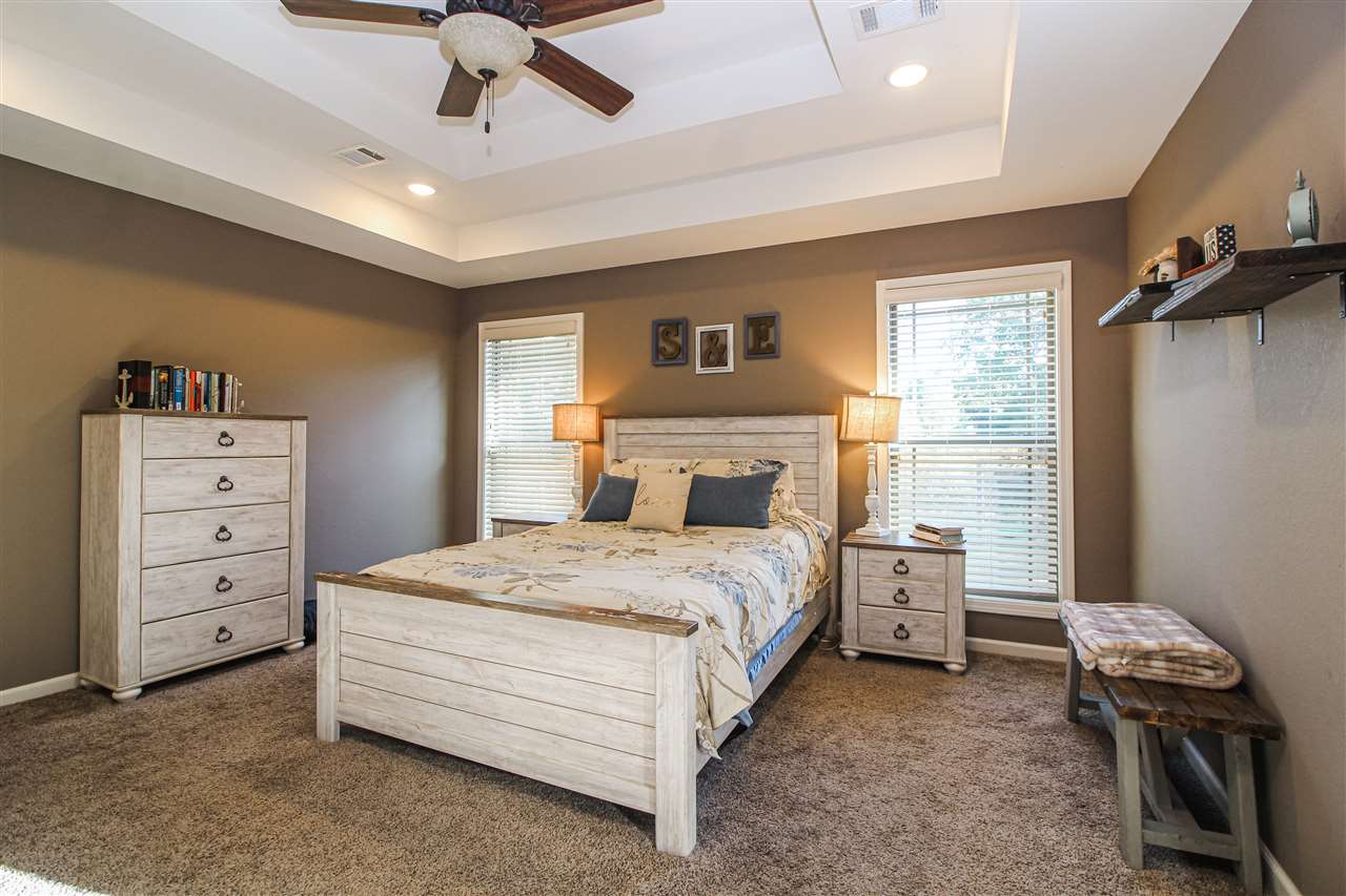 Register Estates III - Residential