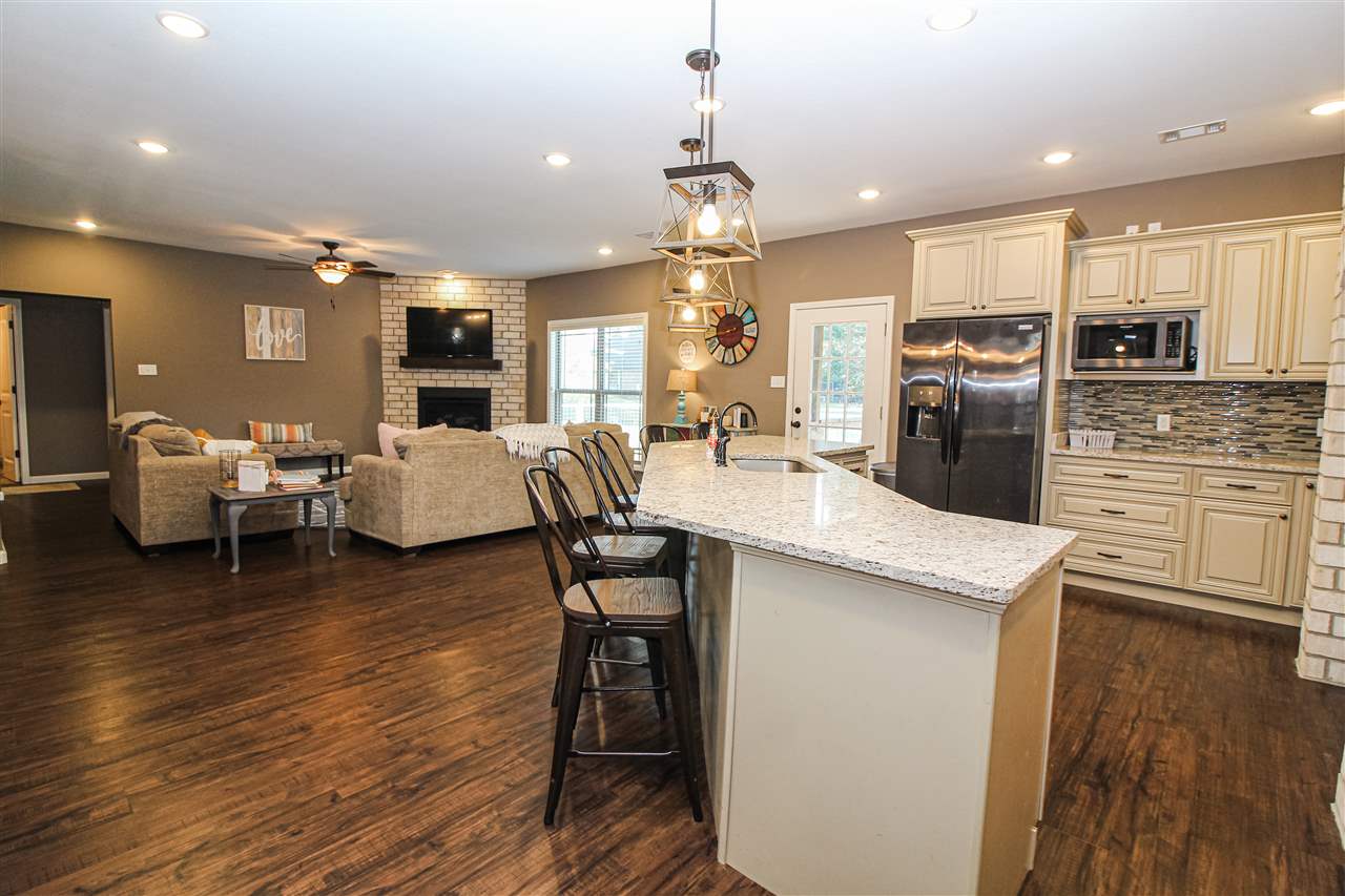 Register Estates III - Residential