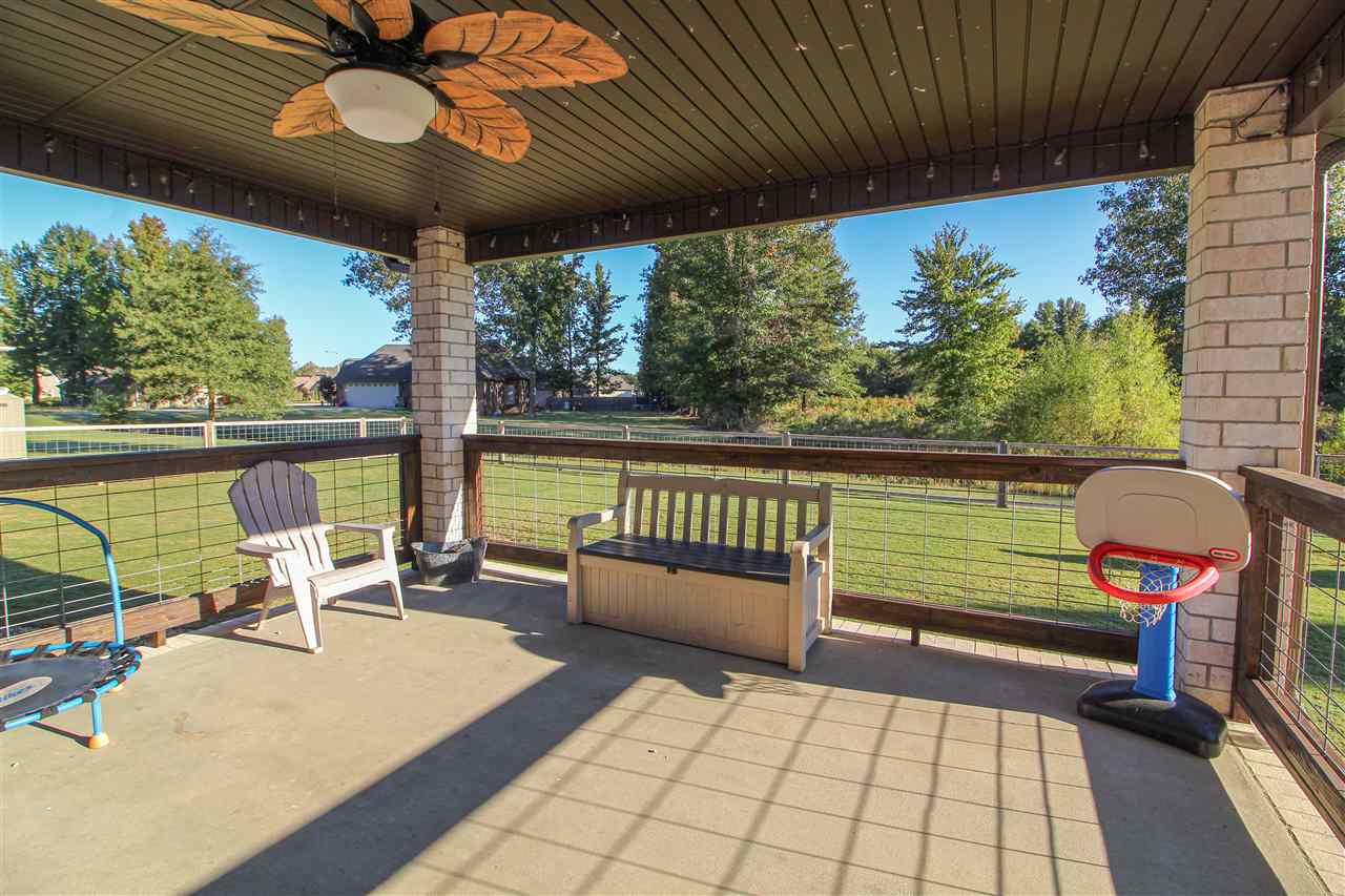 Register Estates III - Residential