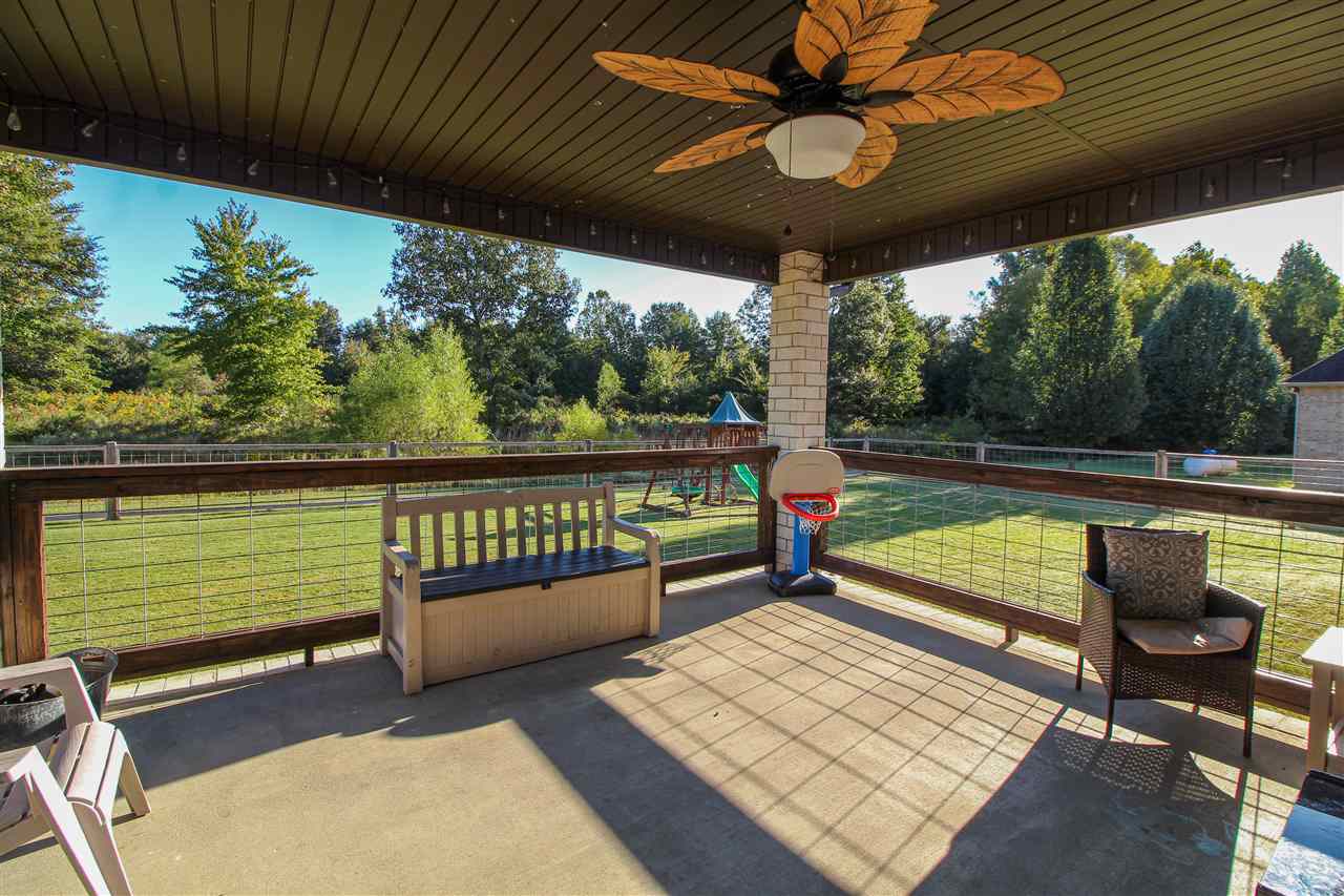 Register Estates III - Residential