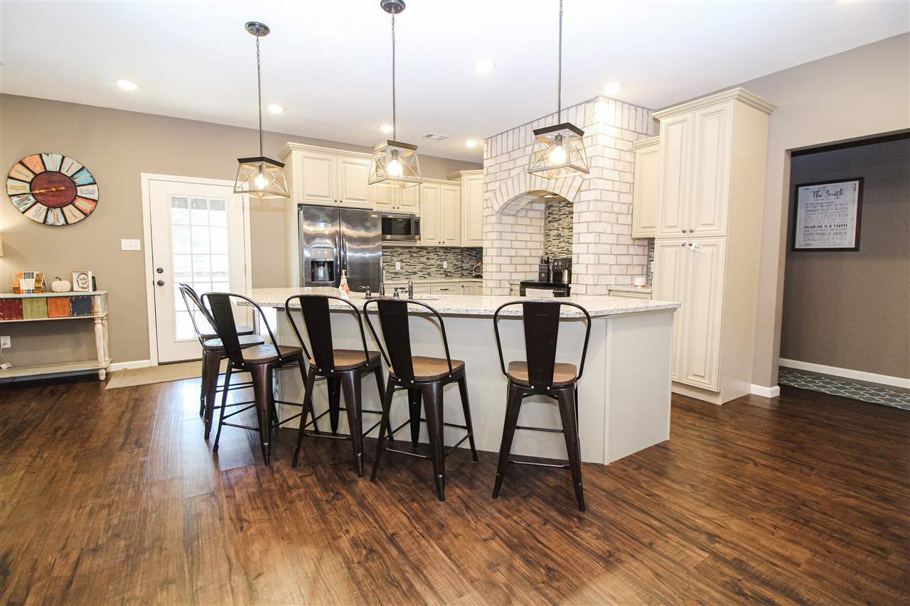 Register Estates III - Residential