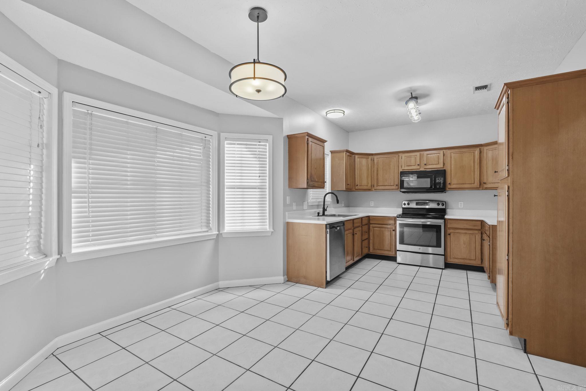 Country Wood Unit IV - Residential