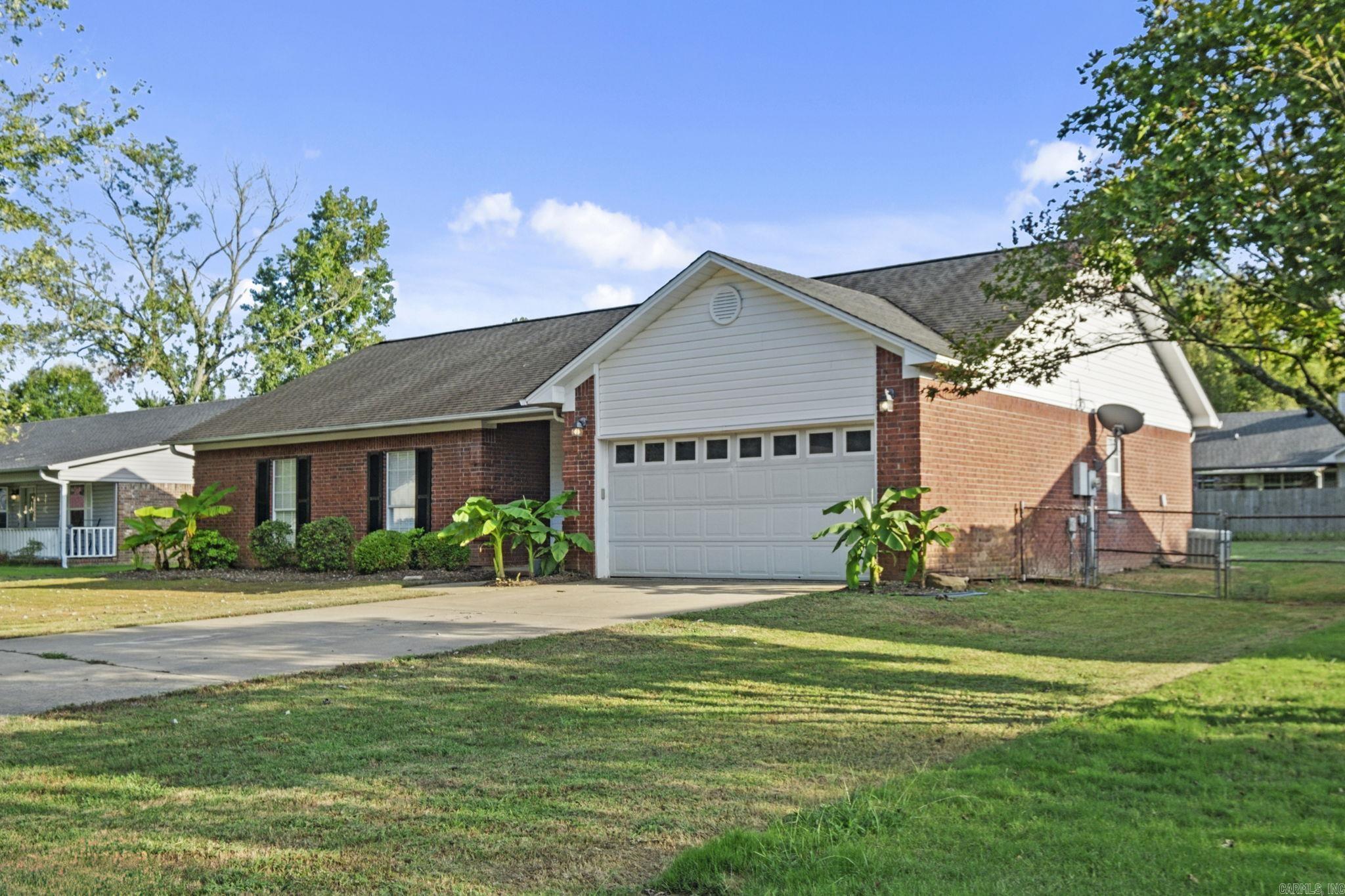 Country Wood Unit IV - Residential