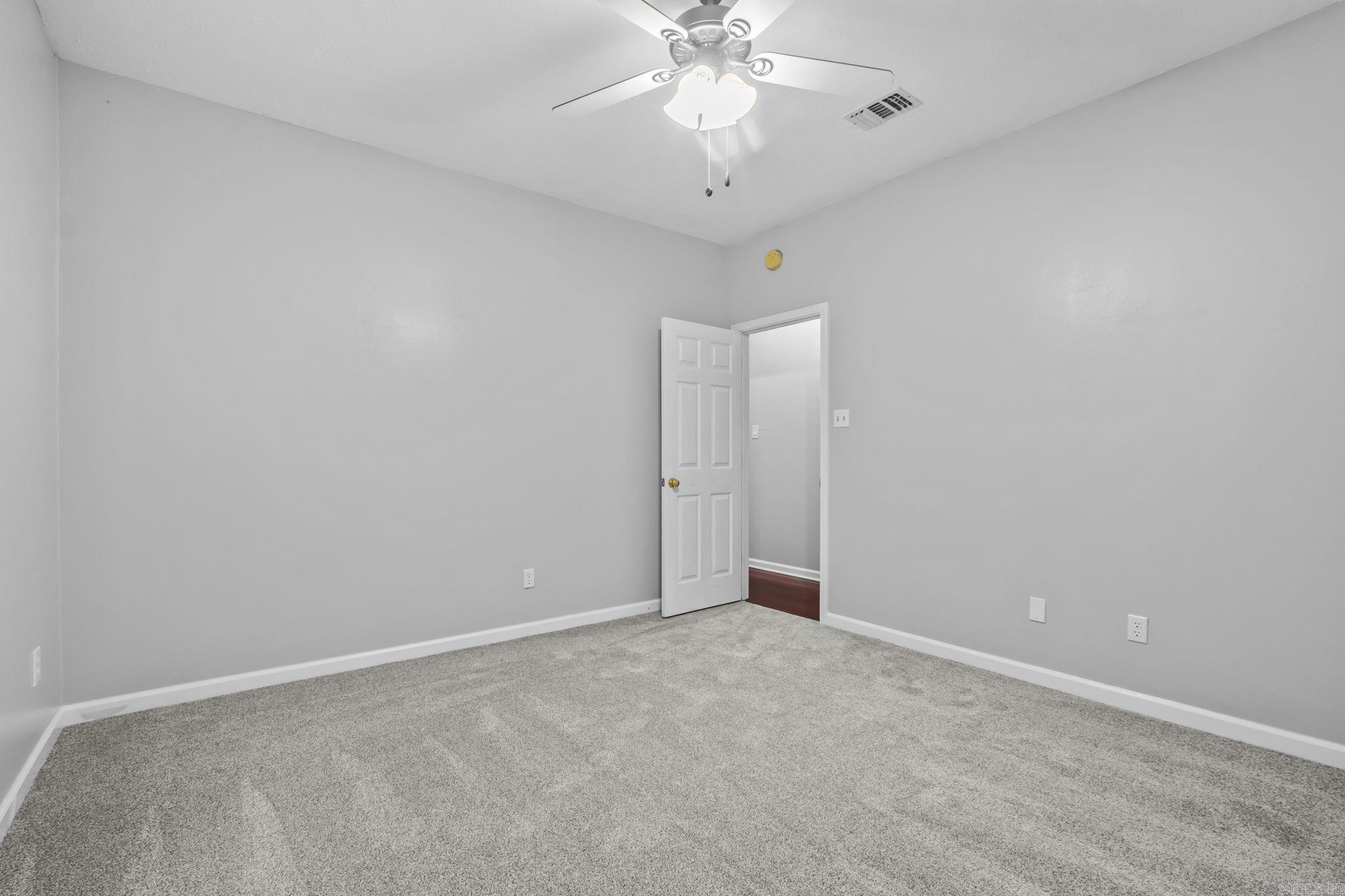 Country Wood Unit IV - Residential