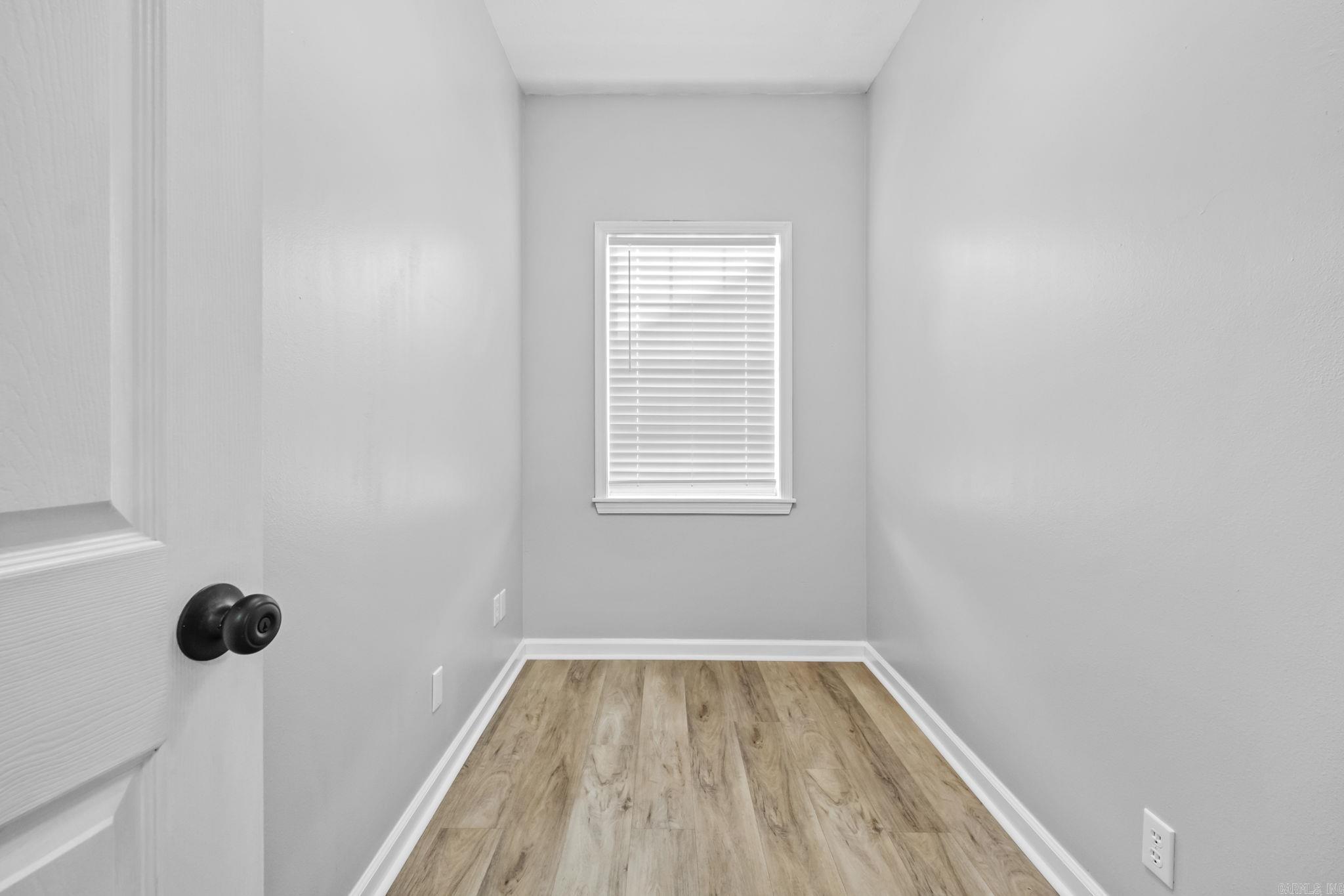 Country Wood Unit IV - Residential