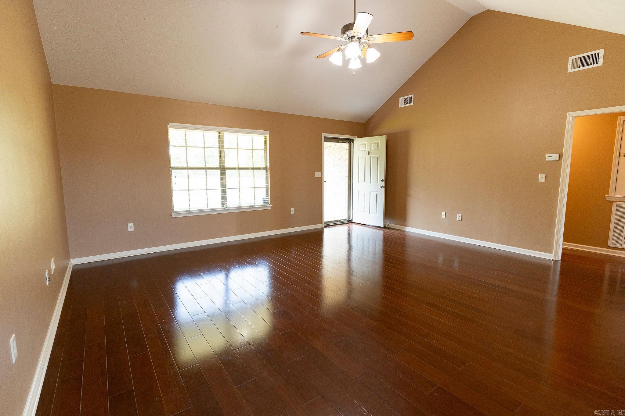 ARROWHEAD MEADOWS - Residential