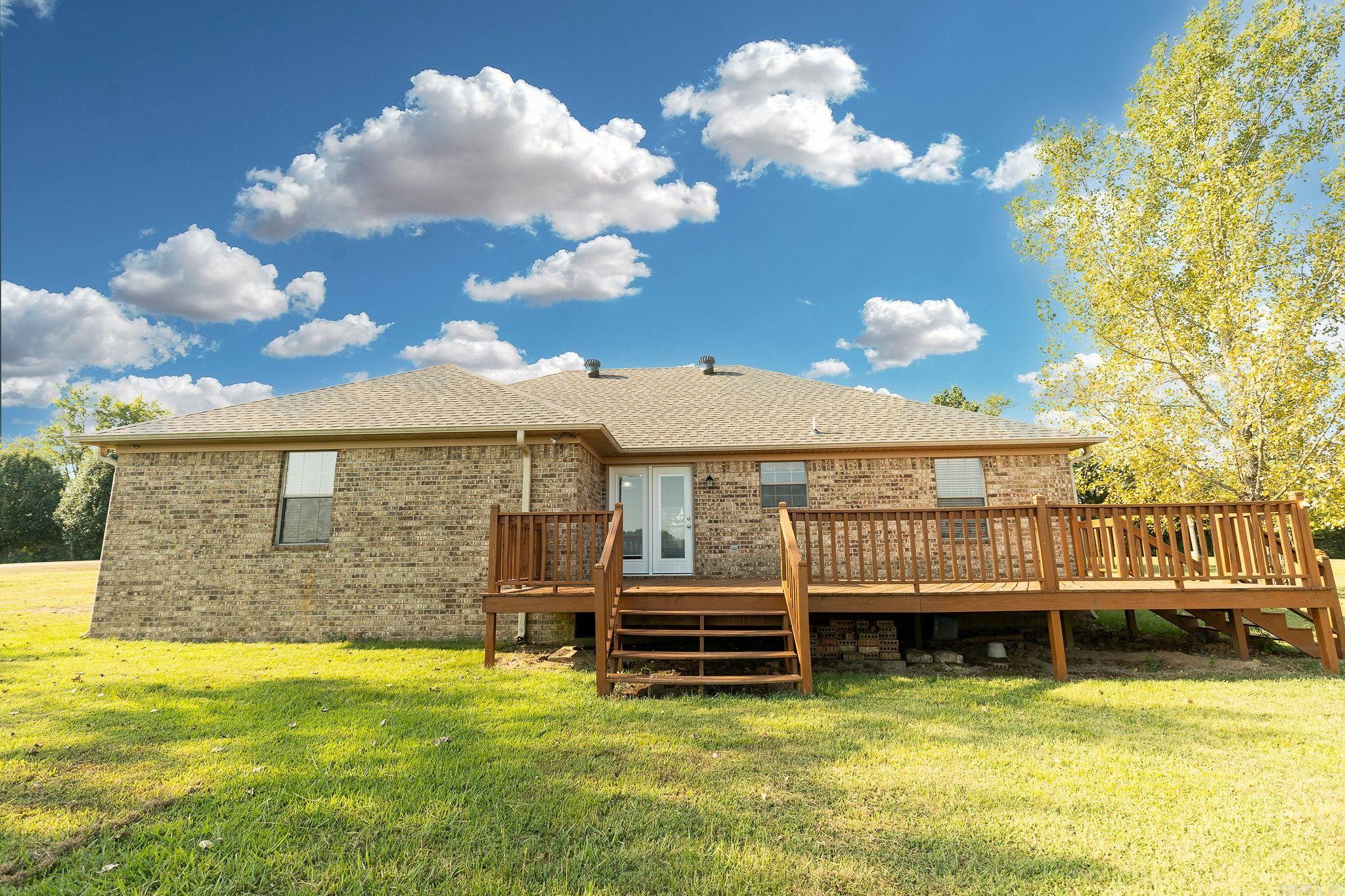 ARROWHEAD MEADOWS - Residential