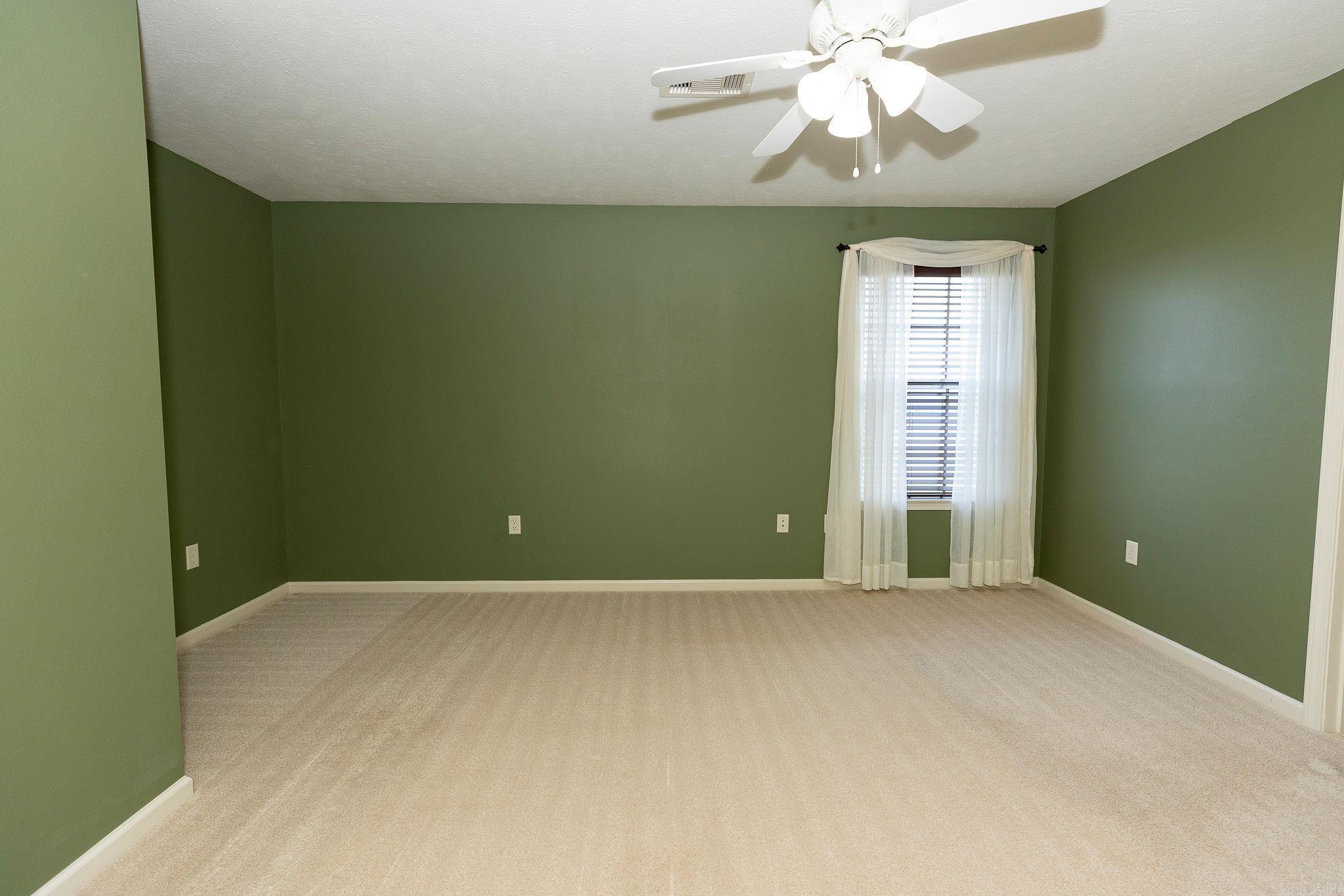 ARROWHEAD MEADOWS - Residential