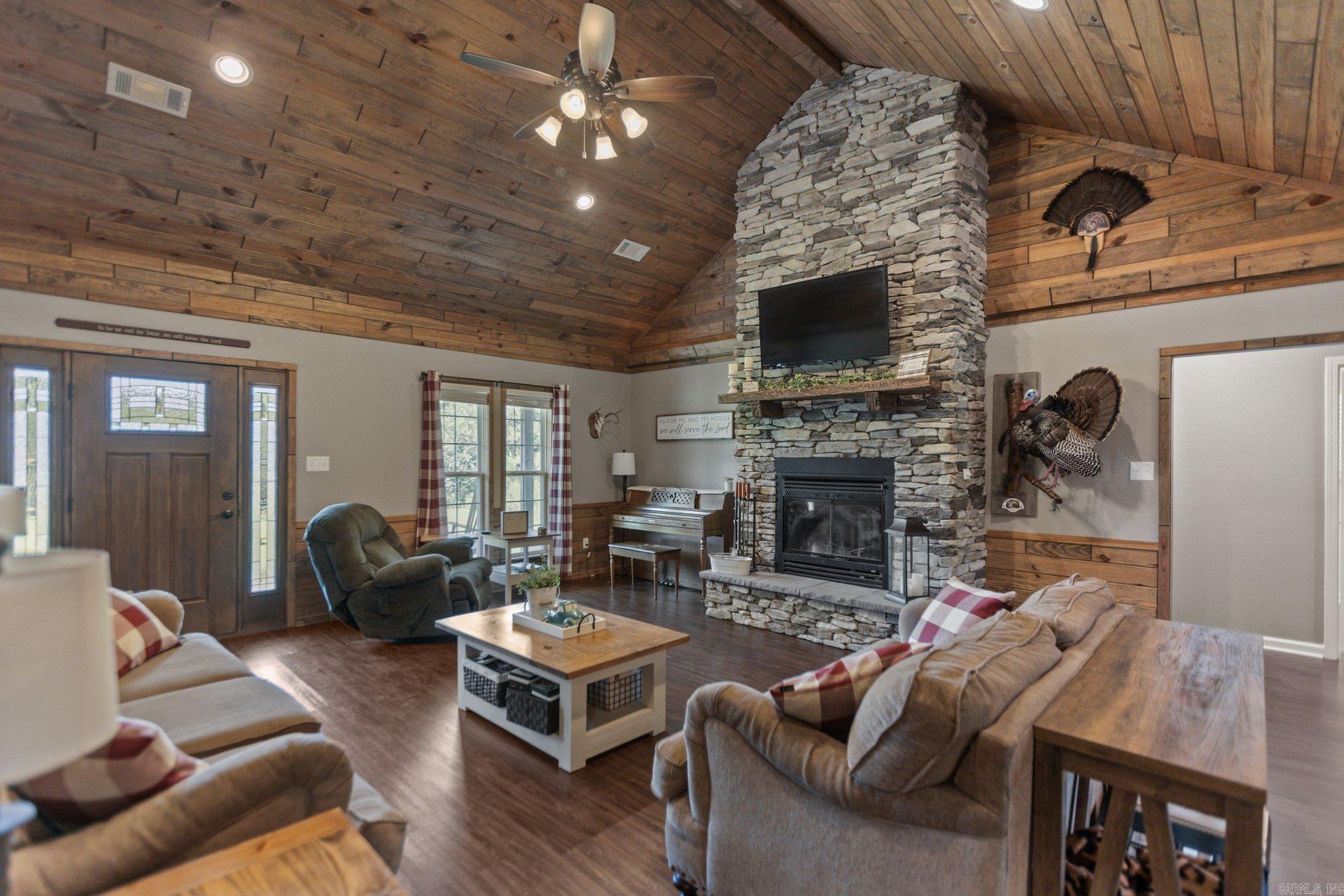 Metes & Bounds - Residential