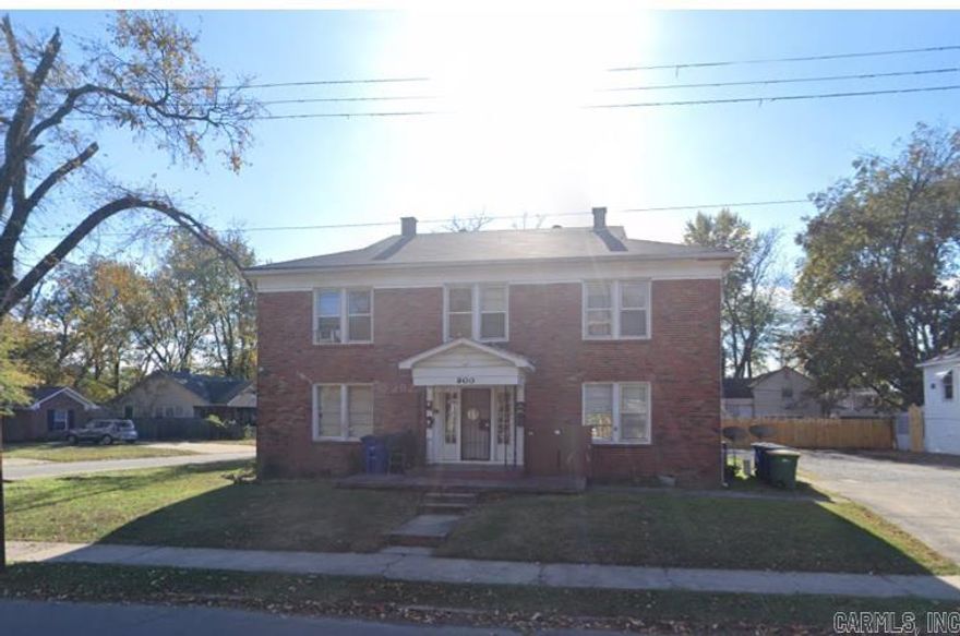 5 units available for aa great price! Property features new roofs and other updates with high value add upside. The area offers high rental demand, making it the perfect investment opportunity. Property is a quadplex with an accessory unit detached. Motivated seller, bring your offers! Owner Financing available.