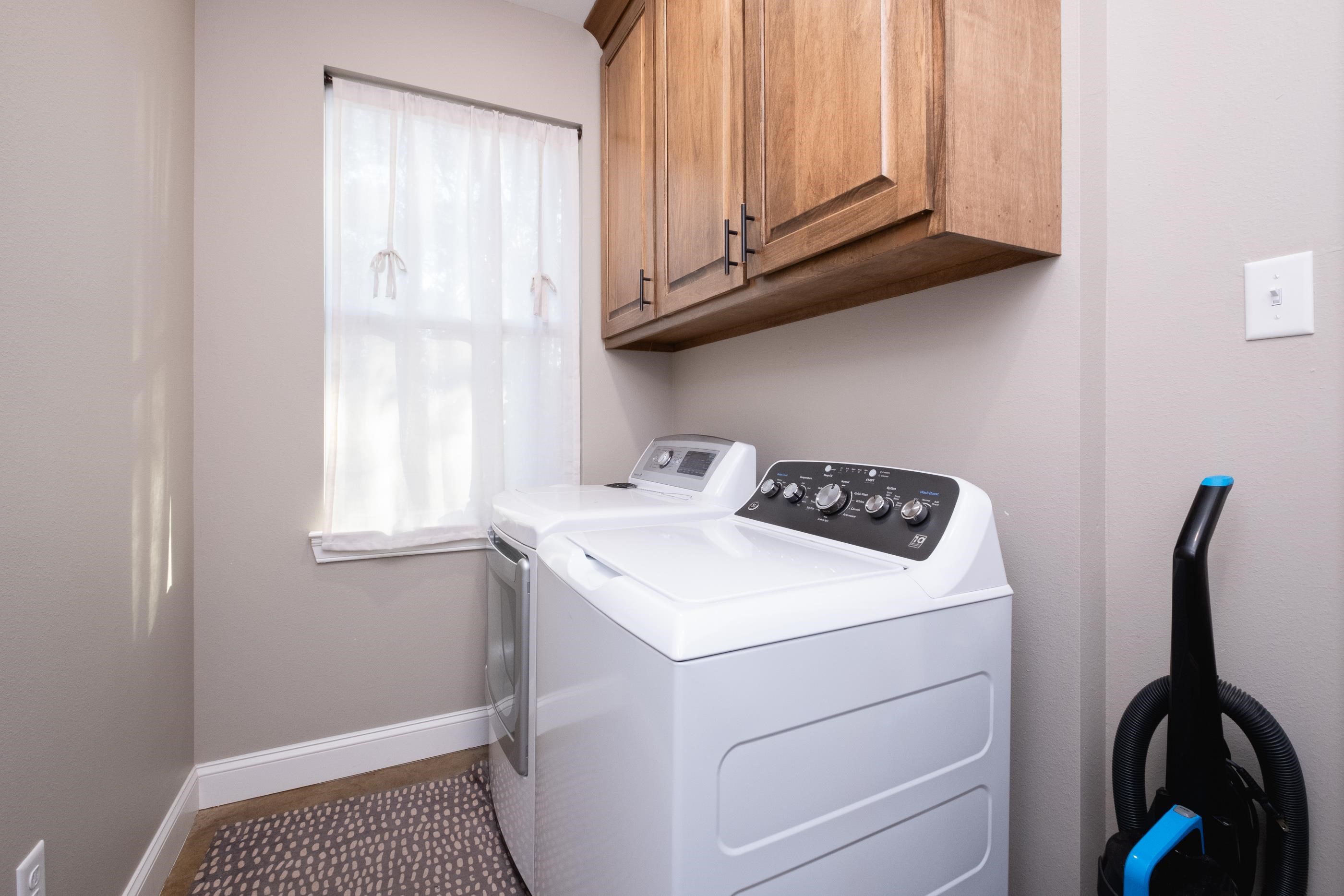 Lake View - Residential