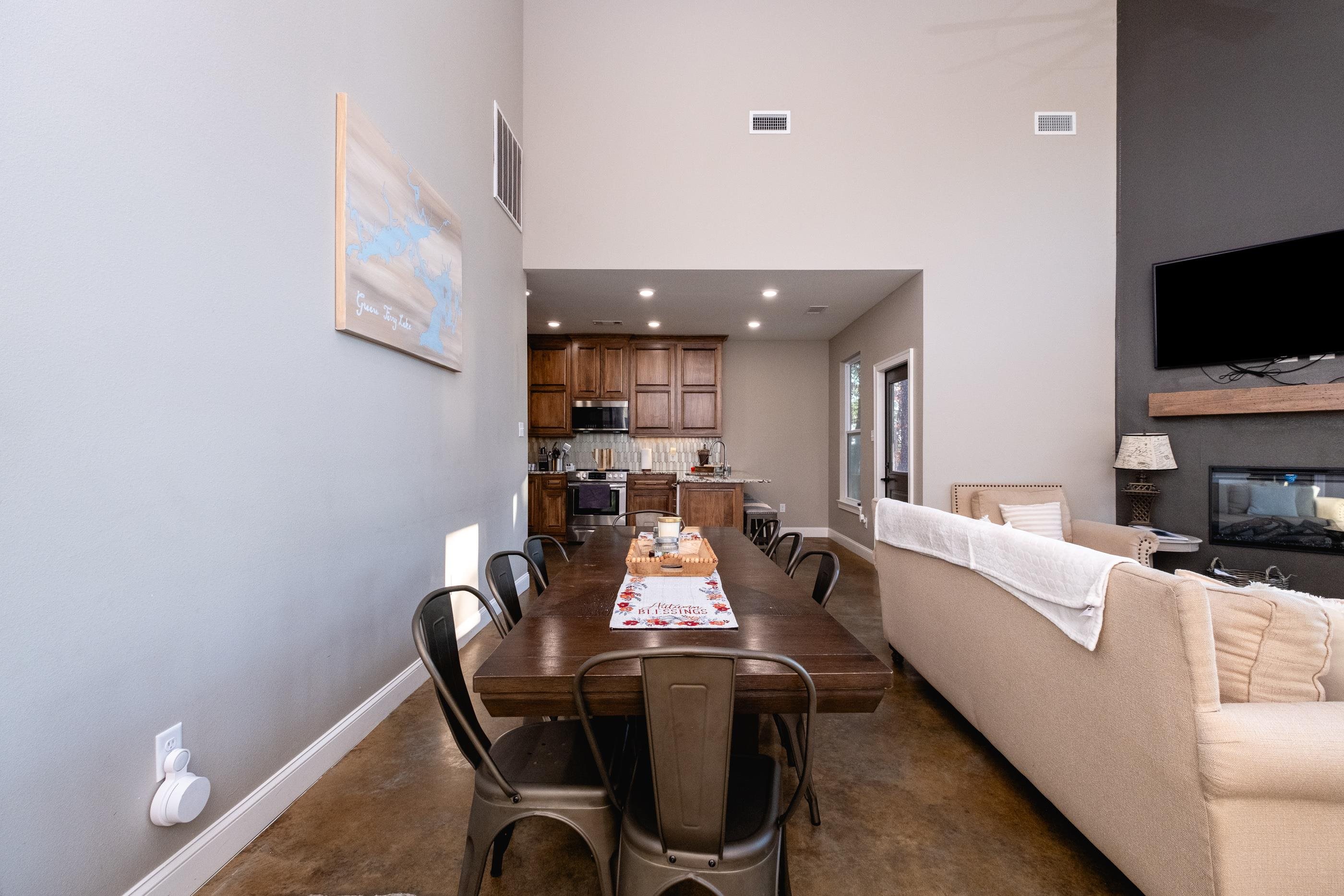 Lake View - Residential