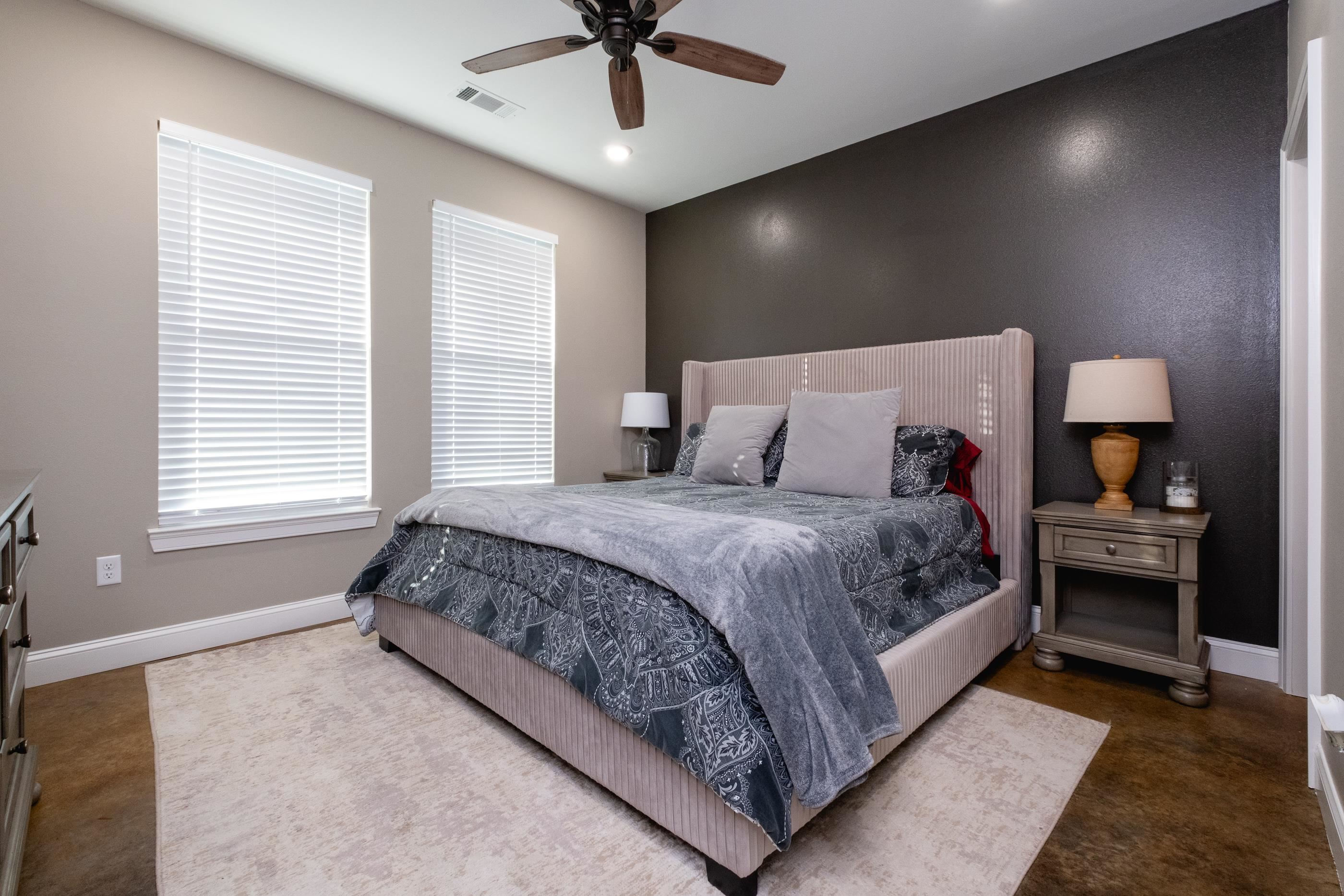 Lake View - Residential