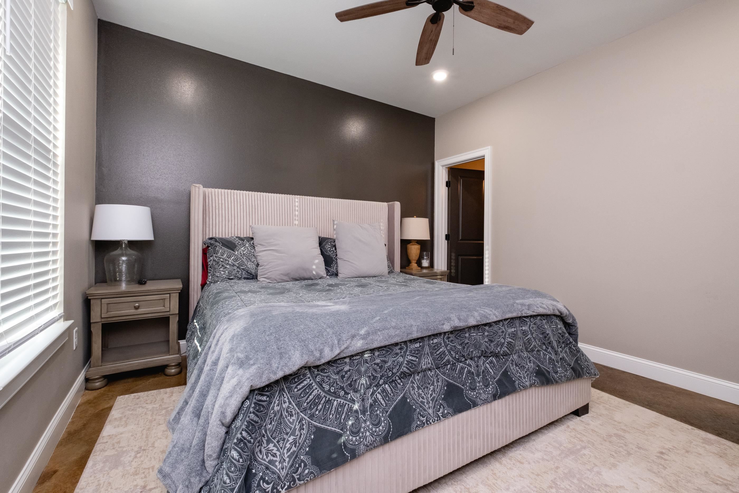 Lake View - Residential