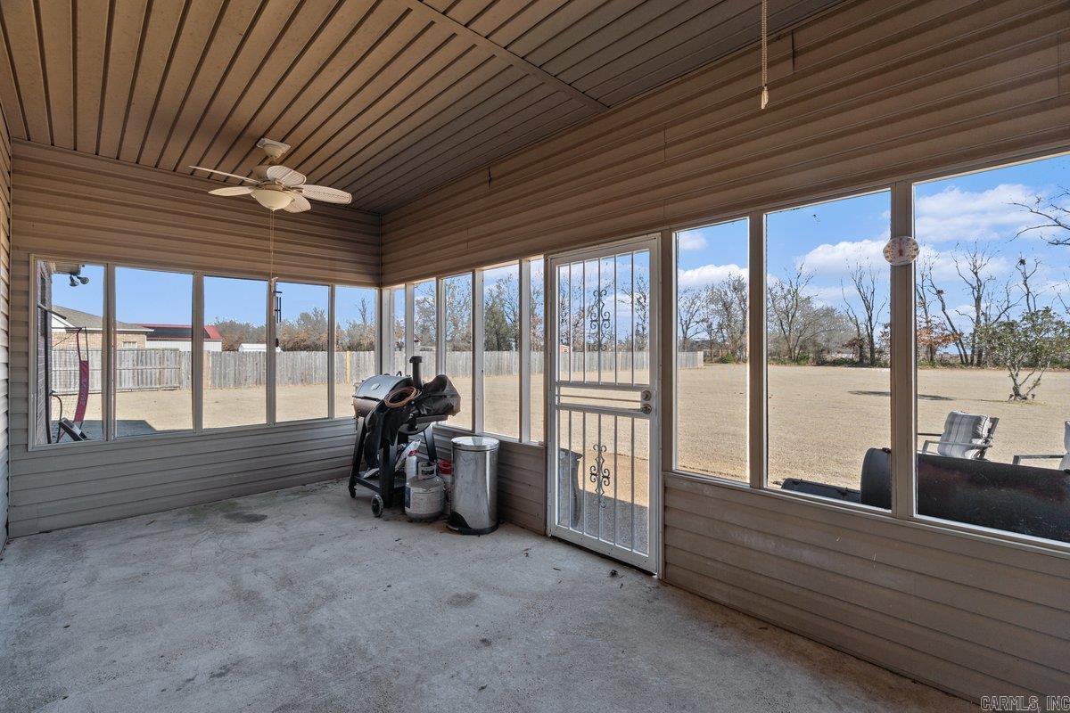 DELTA ACRES - Residential