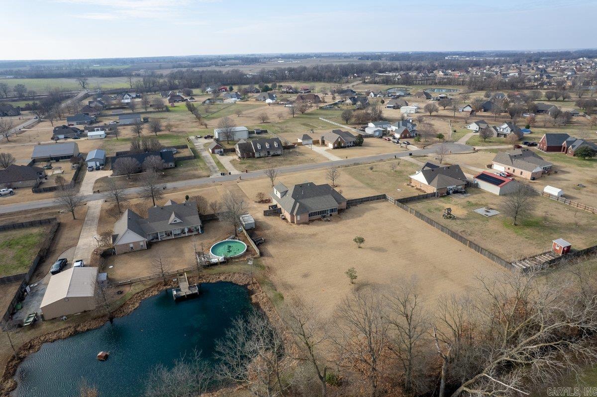 DELTA ACRES - Residential