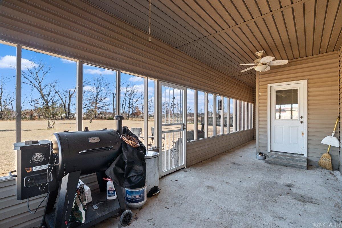 DELTA ACRES - Residential