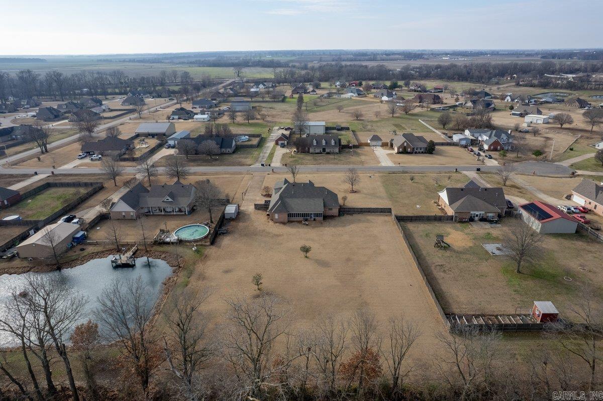 DELTA ACRES - Residential