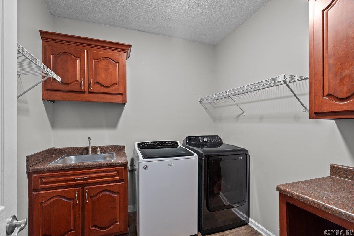 DELTA ACRES - Residential