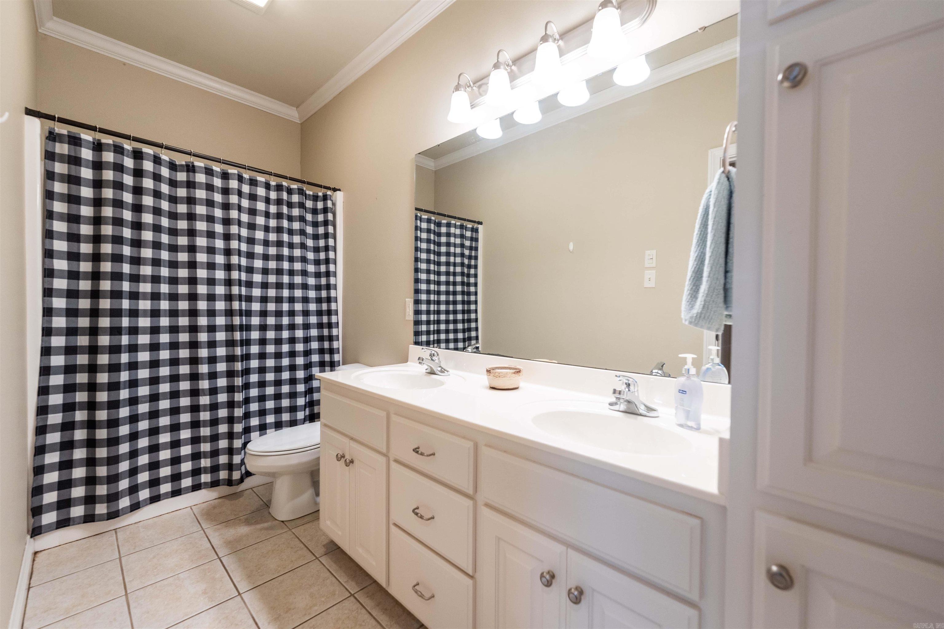 CLUB CREEK - Residential