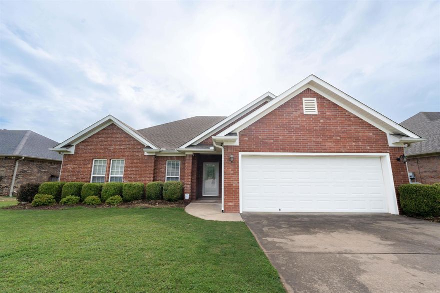 Discover your dream home in West Conway! This stunning residence has three spacious bedrooms and two bathrooms, including a generously sized primary bath.  The kitchen features ample storage and an inviting eat-in area that flows into the living room. Start your mornings with a cup of coffee on the expansive covered patio, perfect for enjoying peaceful moments. Set on a large lot with a full privacy fence, this property offers a serene and secure outdoor space. Don’t miss the opportunity to make this beautiful home yours!